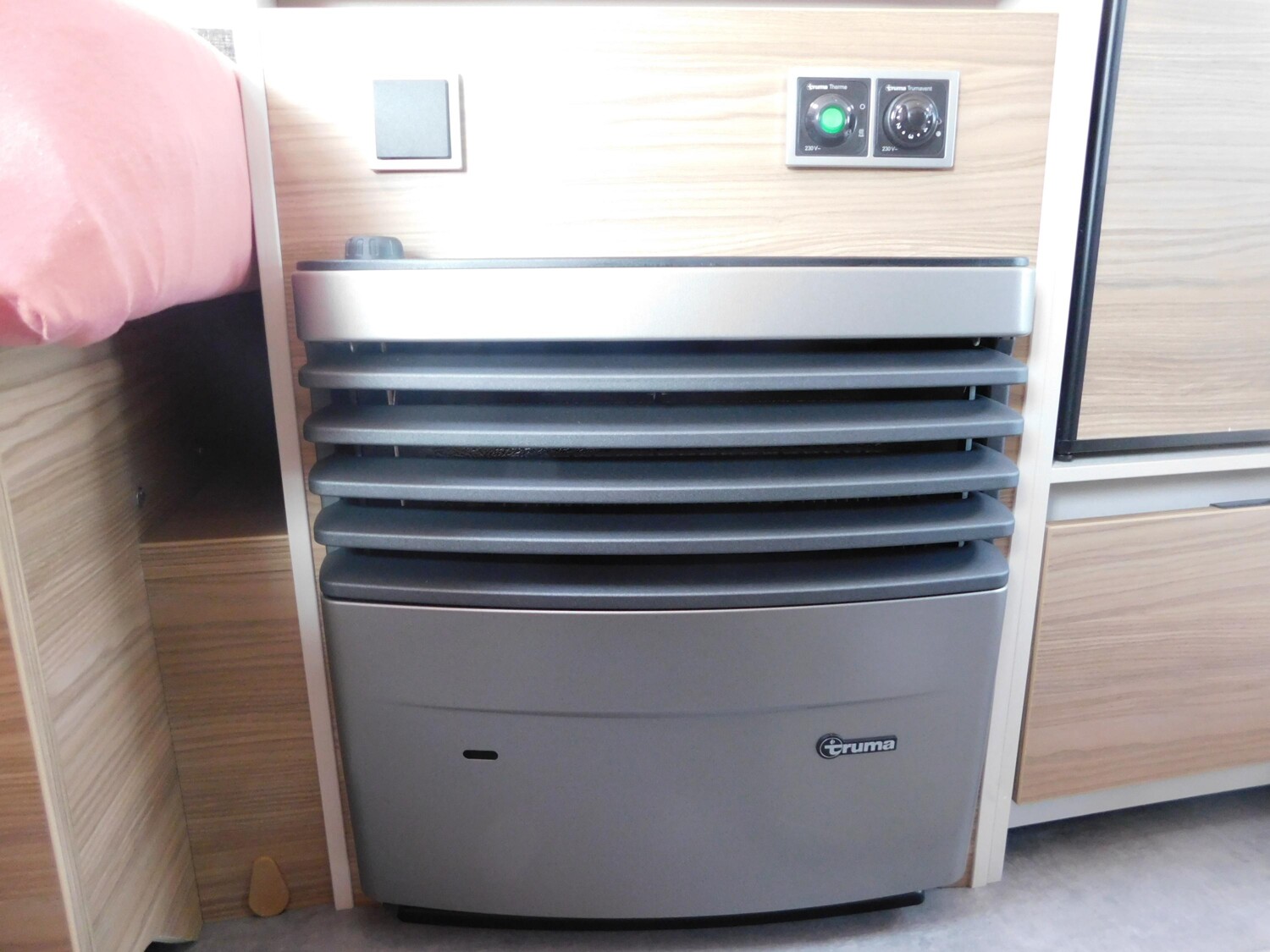 Dethleffs Nomad 510 LE Sicherheitspaket, Einzelbett-Auszug - Bild 15