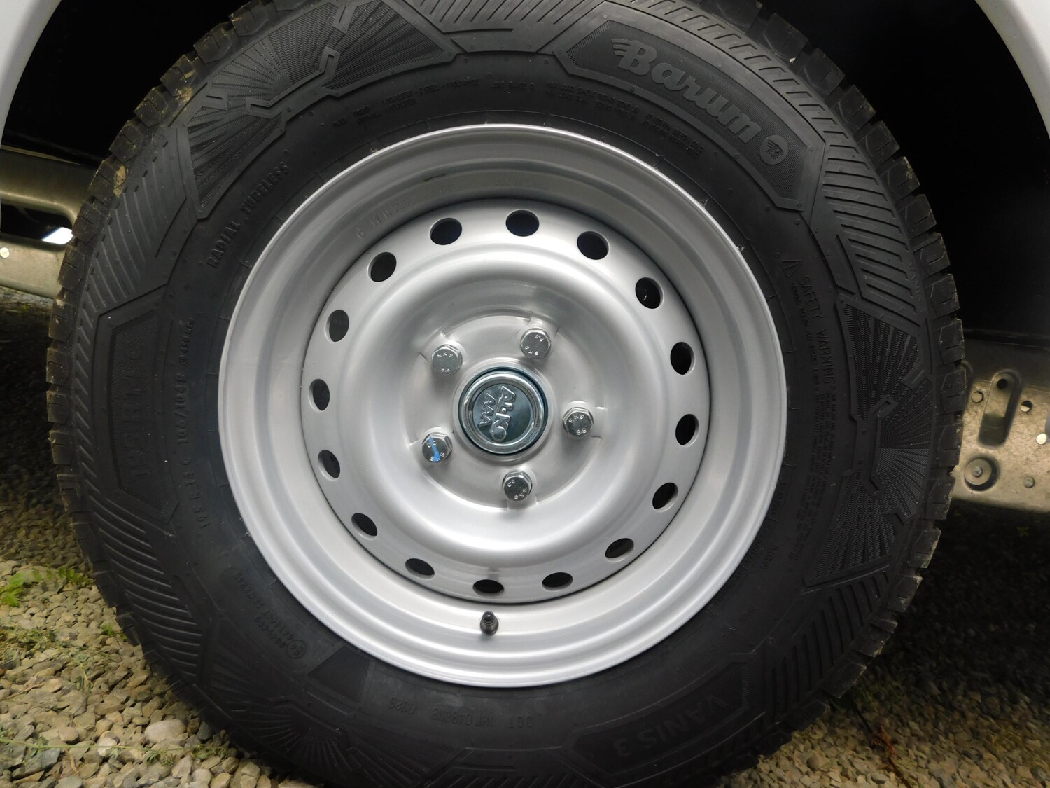 Dethleffs Nomad 510 LE Sicherheitspaket, Einzelbett-Auszug - Bild 16