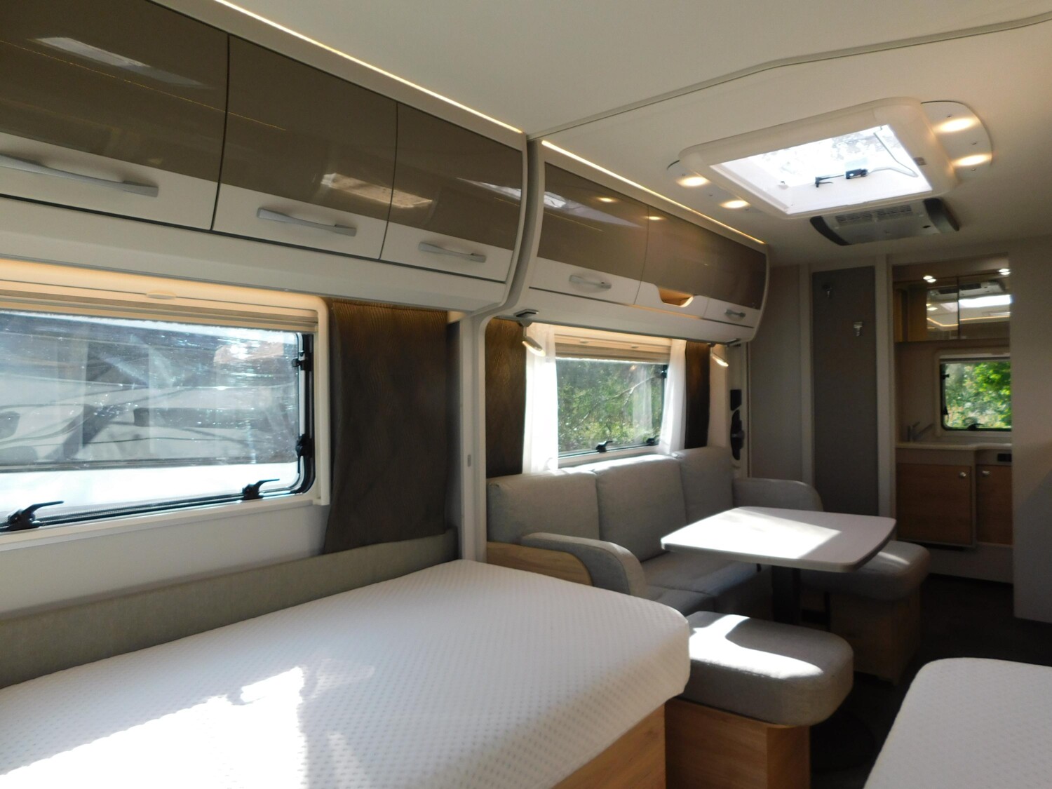 Dethleffs Nomad 520 ELT Mover, Klima, Autark, Combi 6E - Bild 7