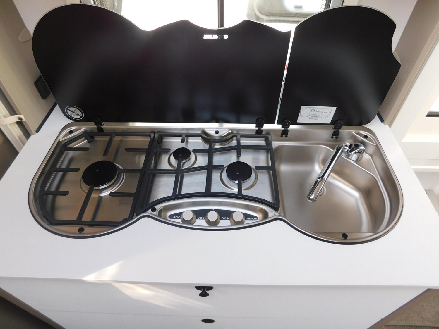 Dethleffs c-go Active 525 KR up 7 Schlafplätze möglich !! - Bild 10