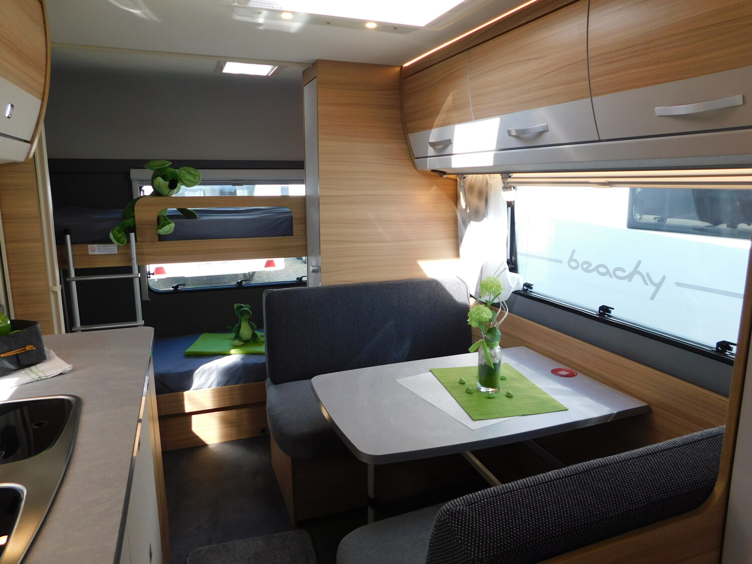 Dethleffs Camper 530 FSK Dachklima,Autark,ATC,Duo-Control - Bild 12