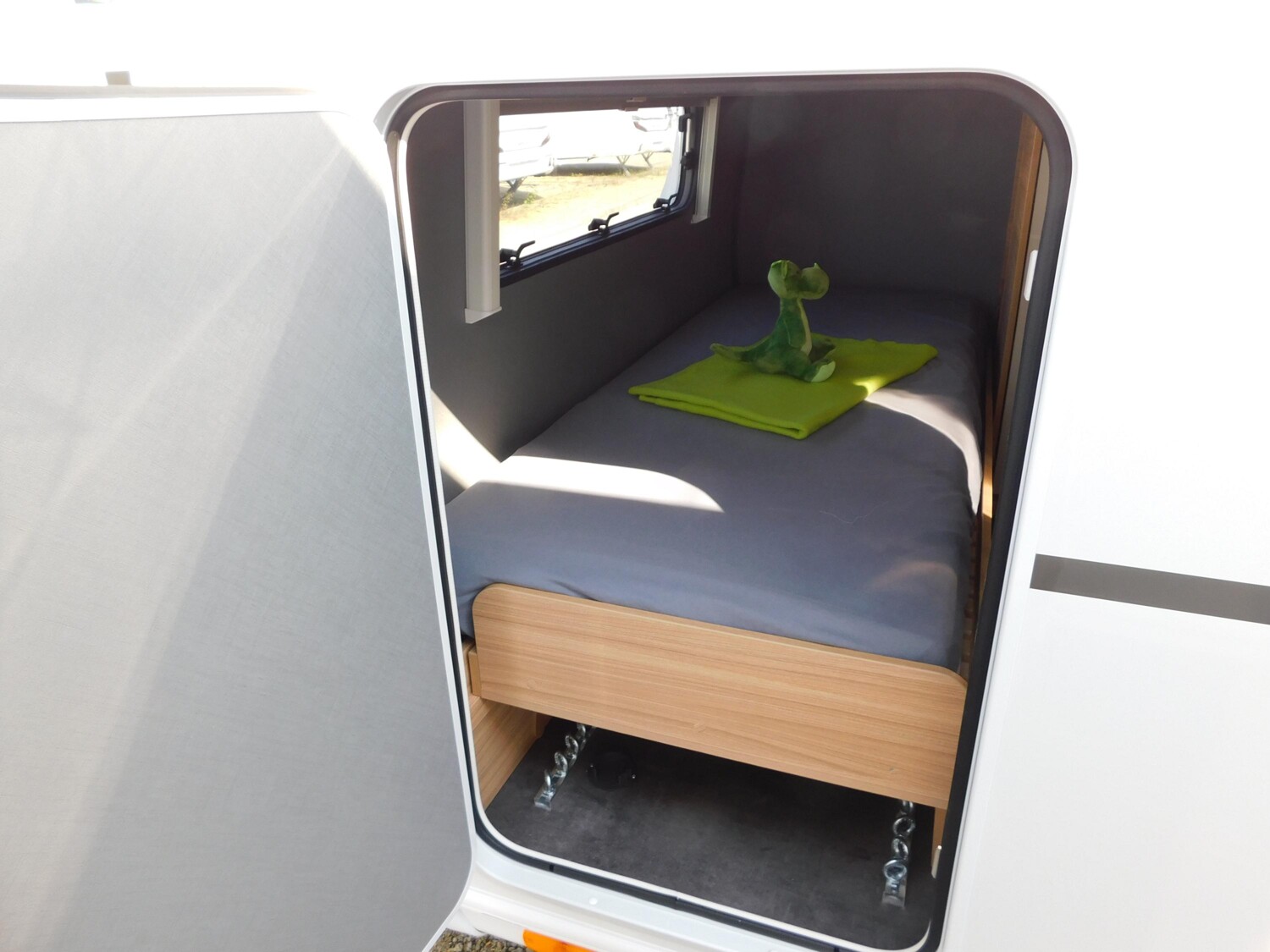 Dethleffs Camper 530 FSK Dachklima,Autark,ATC,Duo-Control - Bild 5