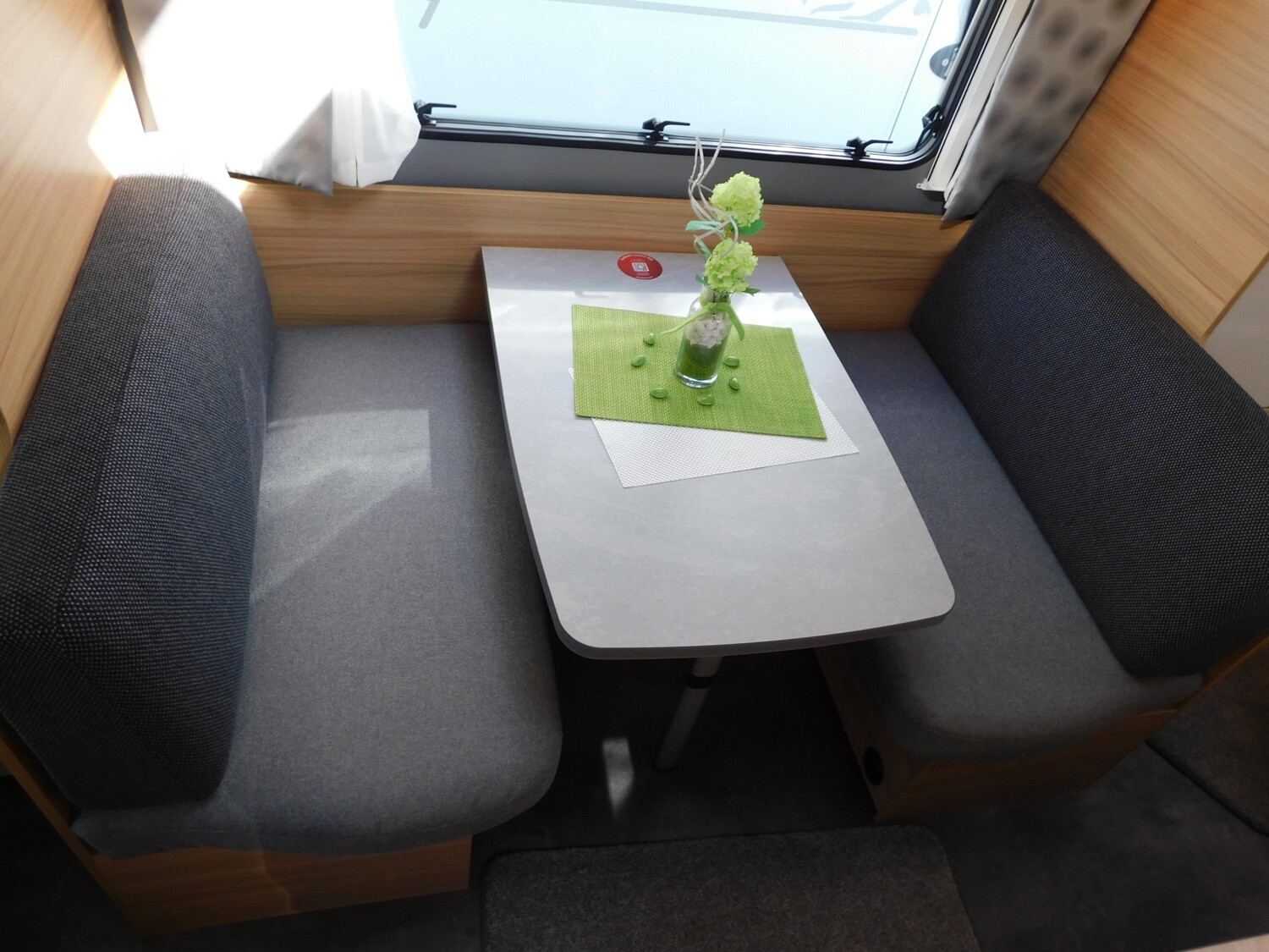 Dethleffs Camper 530 FSK Dachklima,Autark,ATC,Duo-Control - Bild 12