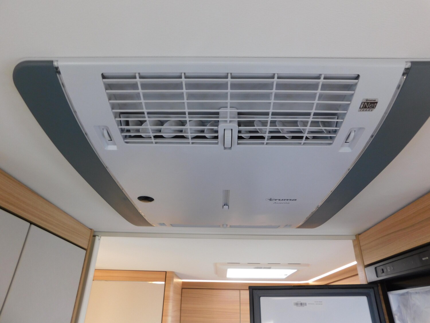 Dethleffs Camper 530 FSK Dachklima,Autark,ATC,Duo-Control - Bild 20