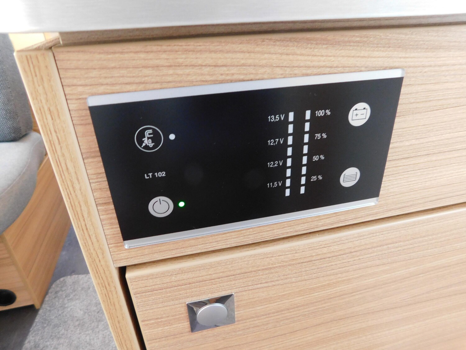 Dethleffs Camper 530 FSK Dachklima,Autark,ATC,Duo-Control - Bild 21