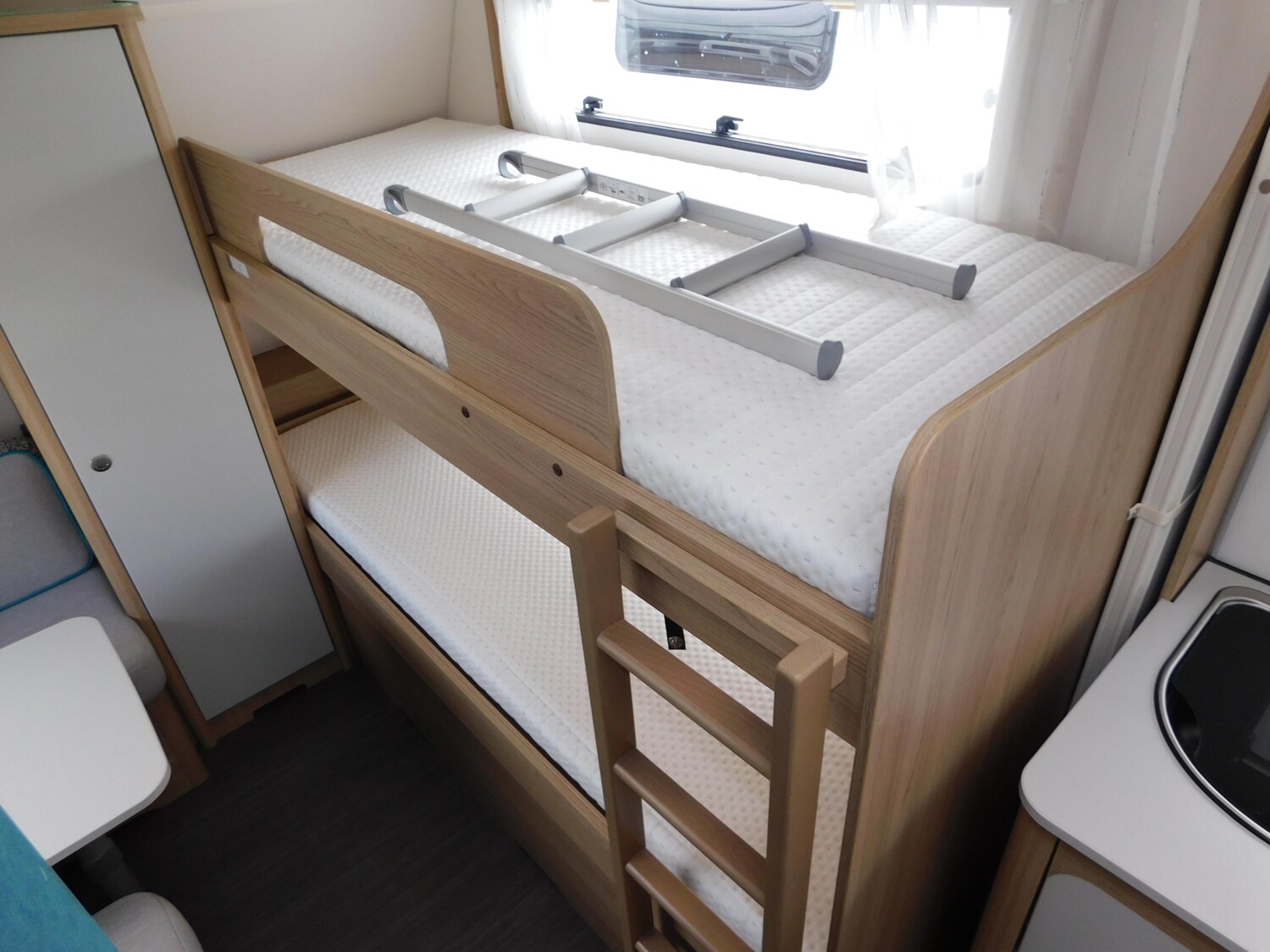 Dethleffs Aero 530 KR up Mover+Klima+WiGo-Rolli+DuoControl - Dethleffs Caravan 2023 - Bild 12 Dethleffs Aero 530 KR up Mover+Klima+WiGo-Rolli+DuoControl - Bild 12