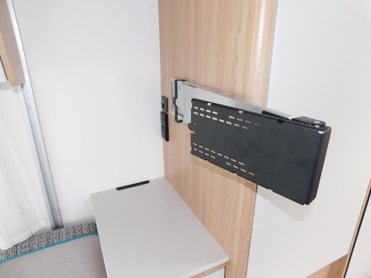 Dethleffs Aero 530 KR up Mover+Klima+WiGo-Rolli+DuoControl - Dethleffs Caravan 2023 - Bild 17 Dethleffs Aero 530 KR up Mover+Klima+WiGo-Rolli+DuoControl - Bild 17