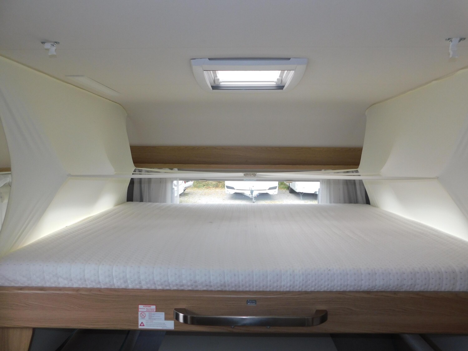 Dethleffs Aero 530 KR up Mover+Klima+WiGo-Rolli+DuoControl - Dethleffs Caravan 2023 - Bild 18 Dethleffs Aero 530 KR up Mover+Klima+WiGo-Rolli+DuoControl - Bild 18