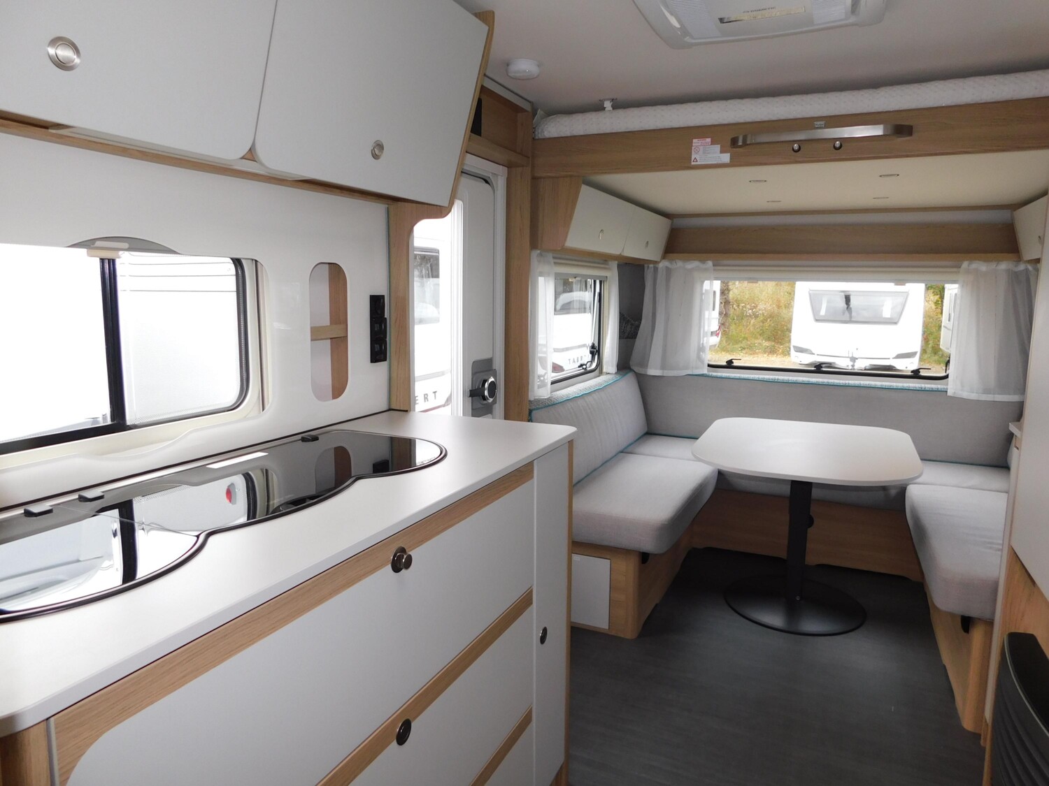 Dethleffs Aero 530 KR up Mover+Klima+WiGo-Rolli+DuoControl - Dethleffs Caravan 2023 - Bild 9 Dethleffs Aero 530 KR up Mover+Klima+WiGo-Rolli+DuoControl - Bild 9