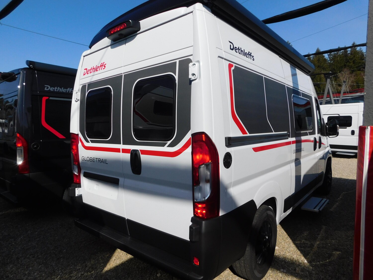 Dethleffs Globetrail 540 DR Fiat 95-Jahre-Paket+Schlafdach - Bild 5