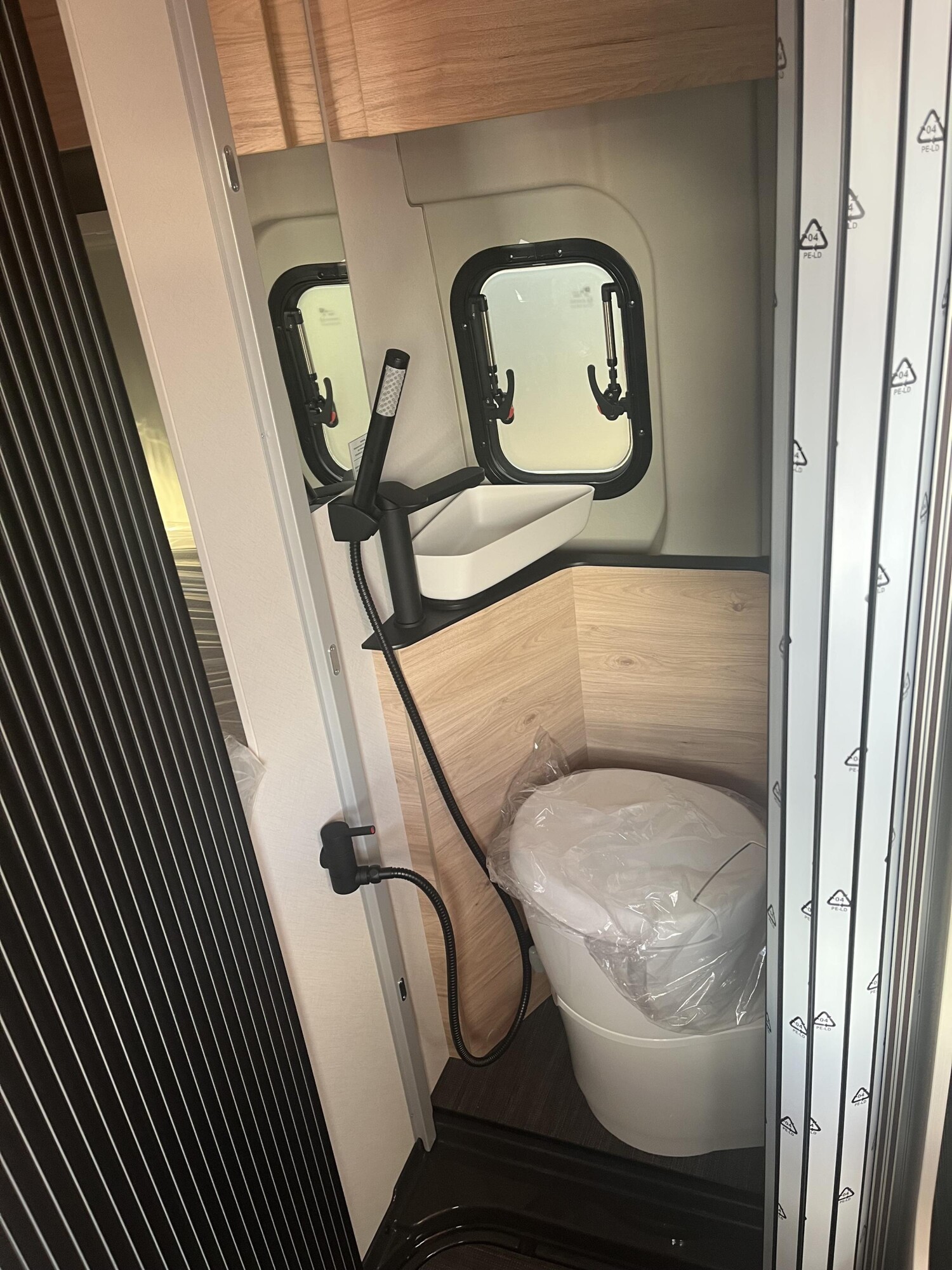 Dethleffs Globetrail 540 DR Fiat - Bild 12