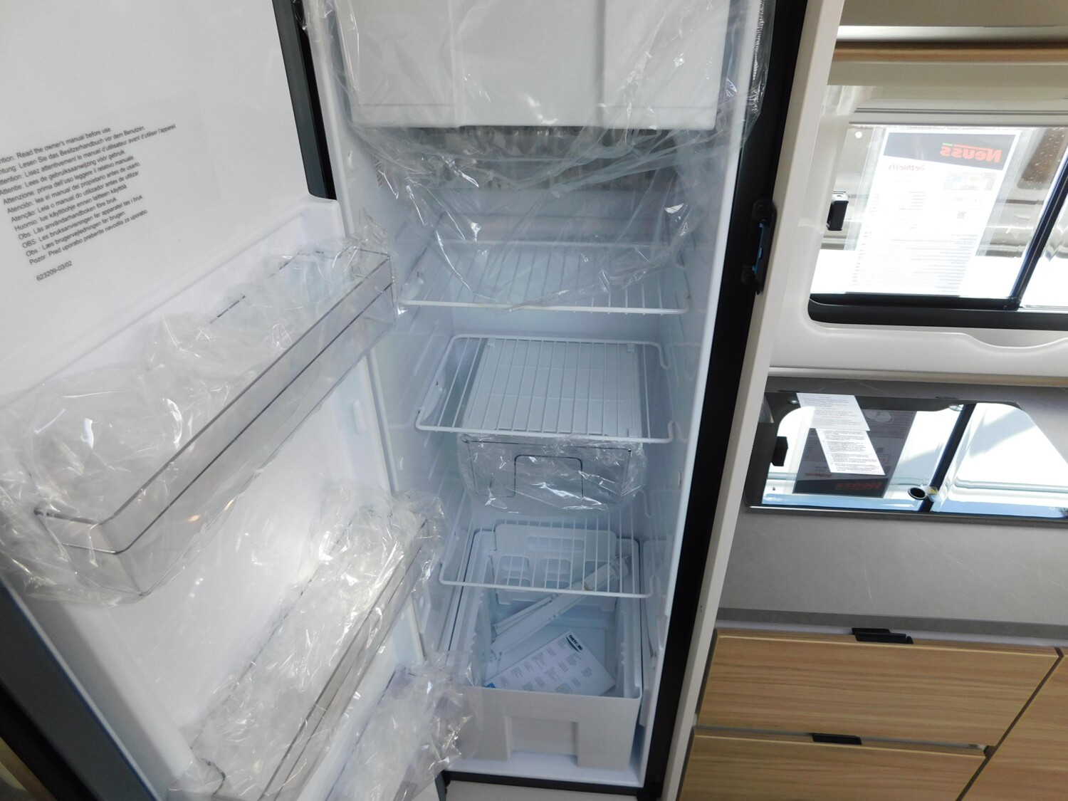 Dethleffs Nomad 560 FMK Toilette alternativ+Combi6E+ATC - Bild 11