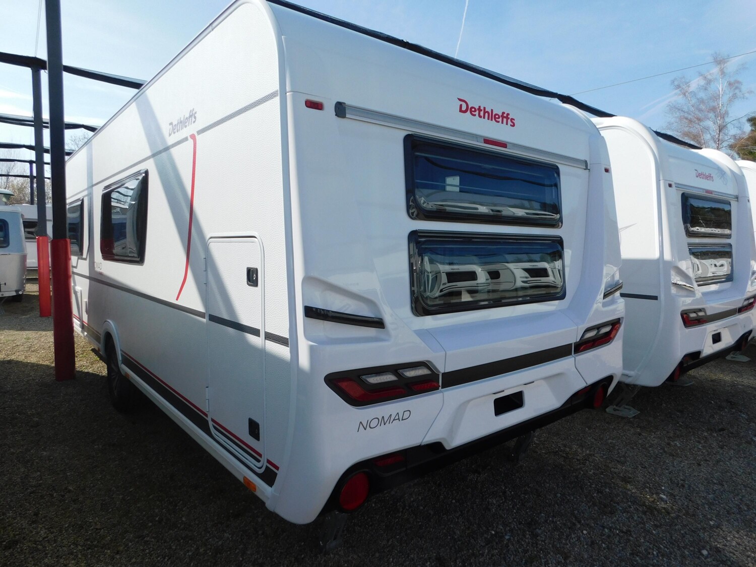 Dethleffs Nomad 560 FMK Toilette alternativ+Combi6E+ATC - Bild 4