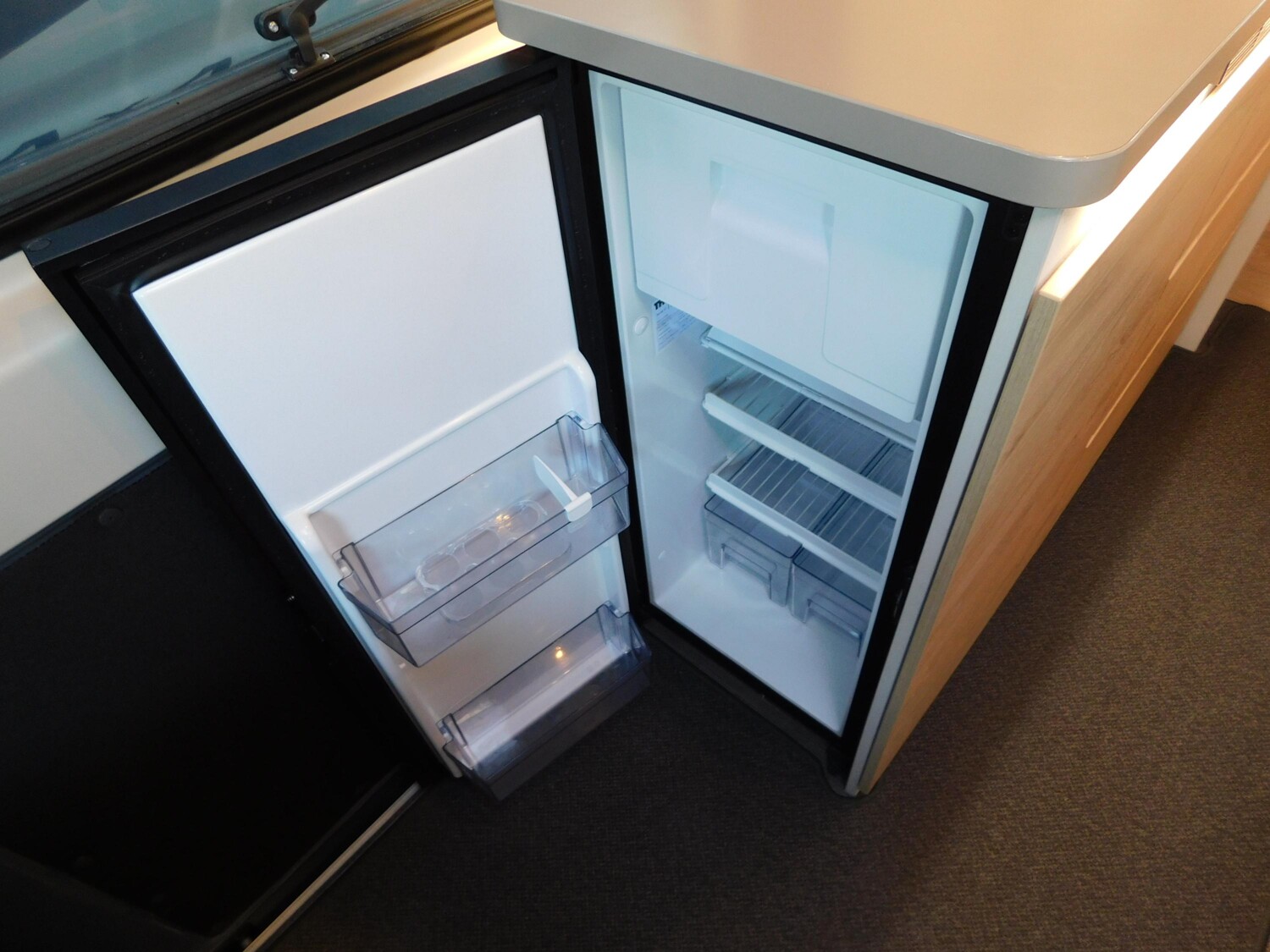 Dethleffs Globetrail 600 9G-Automatik, AHK, Navi+RFK, TV - Bild 16