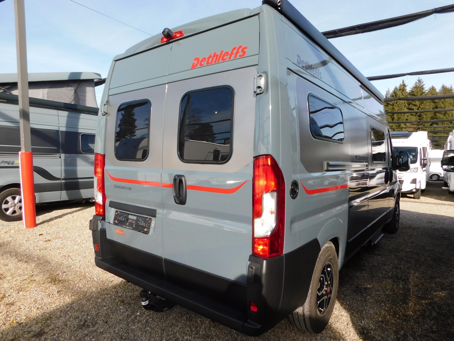 Dethleffs Globetrail 600 9G-Automatik, AHK, Navi+RFK, TV - Bild 4