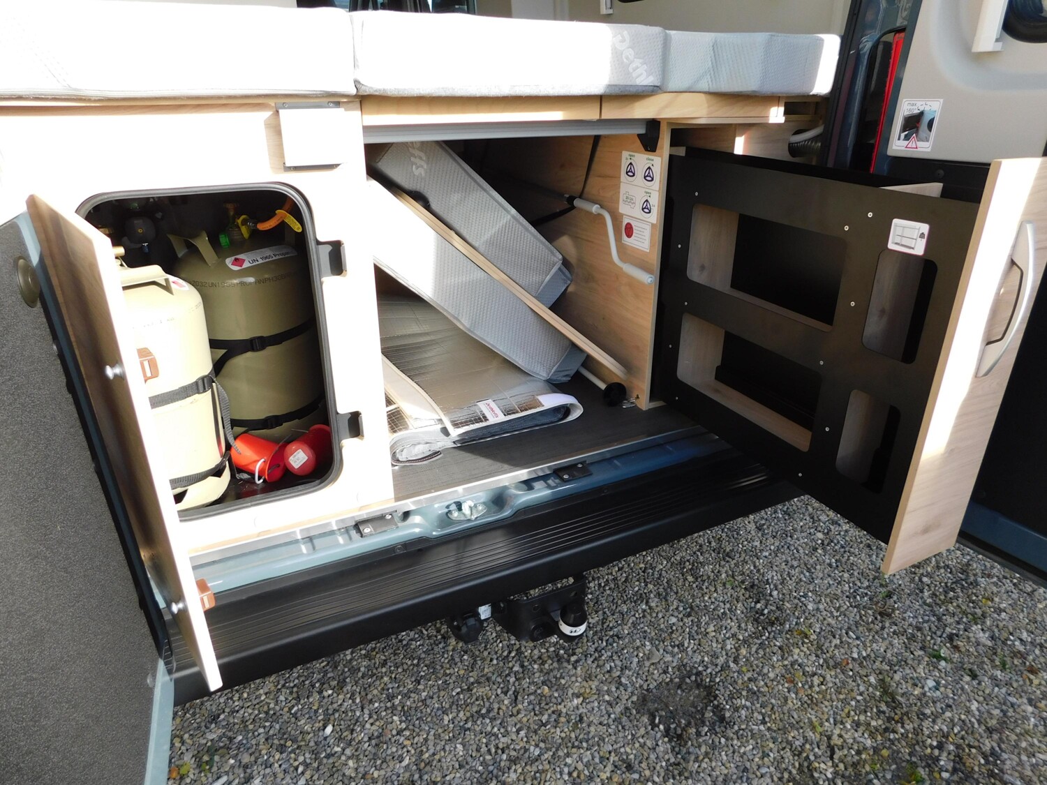 Dethleffs Globetrail 600 9G-Automatik, AHK, Navi+RFK, TV - Bild 9