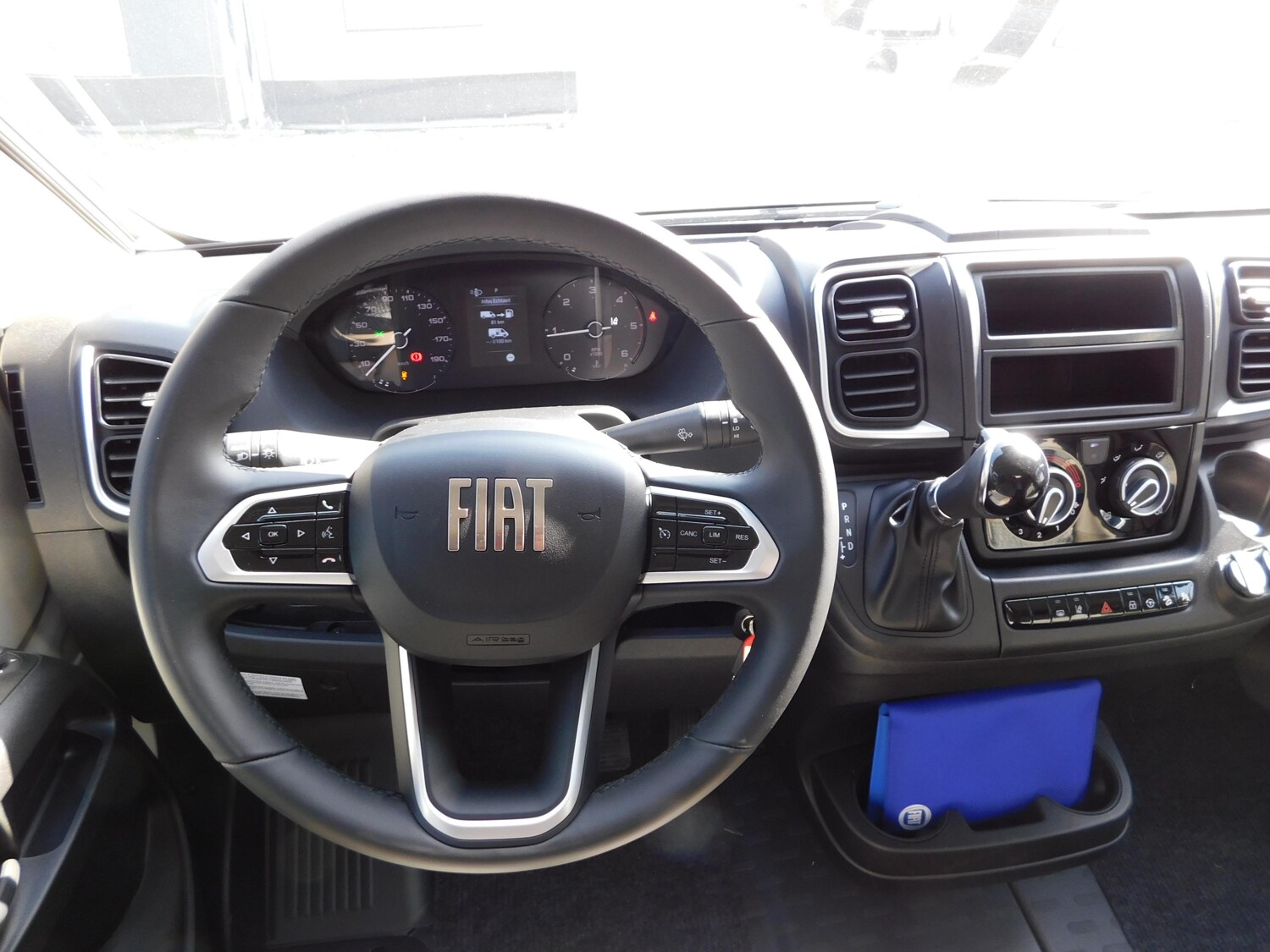 Dethleffs Globetrail 600 DK Fiat Automatik, Chassis-Paket - Bild 4