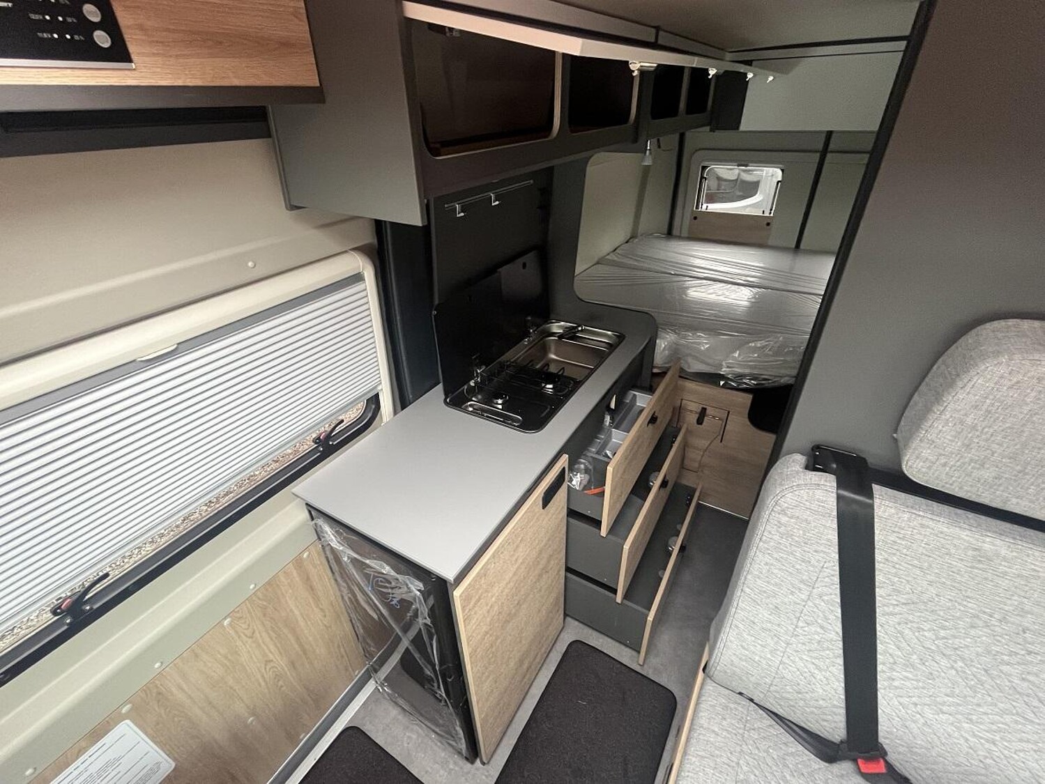 Dethleffs Globetrail 600 DK Fiat Combi6D, ACC, Schlafdach - Bild 8