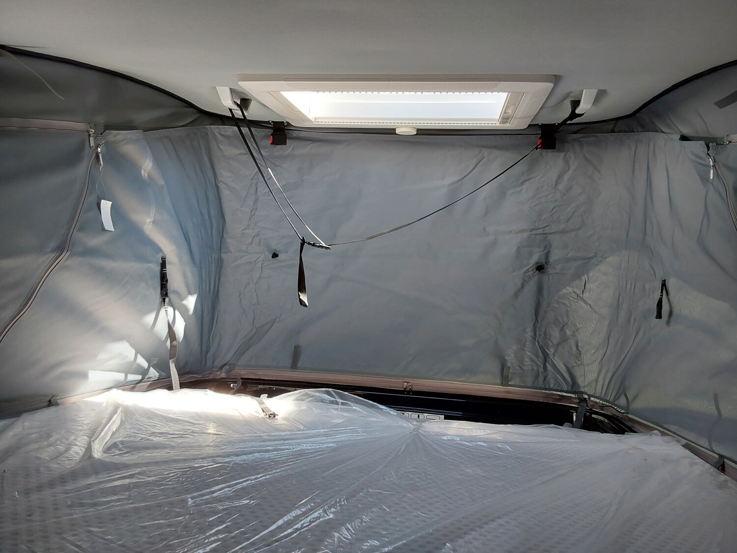 Dethleffs Globetrail Classic 600 DR Fiat mit Aufstelldach - Bild 17