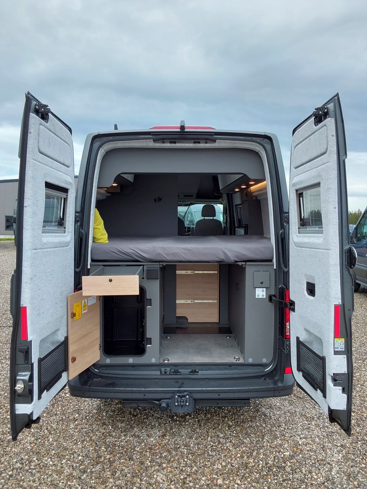 Dethleffs Globetrail Performance 600 DR VW AHK, ACC, Navi - Bild 3