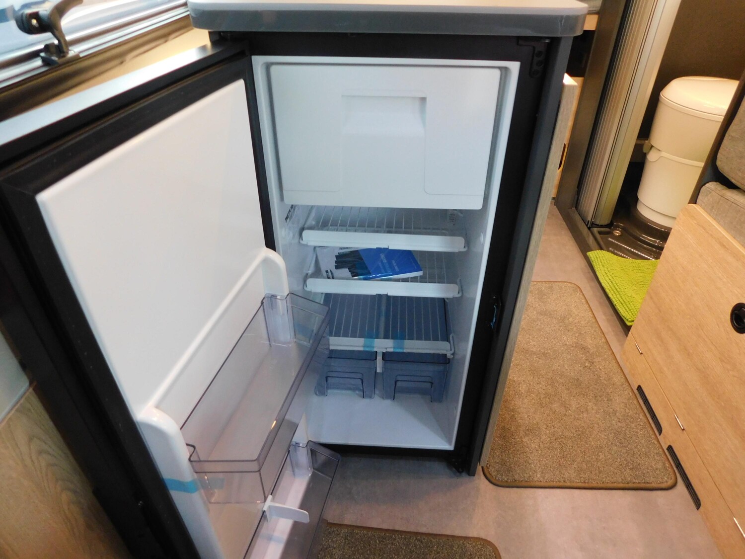 Dethleffs Globetrail 600 DS Verfügbar ab November 2026 - Bild 11