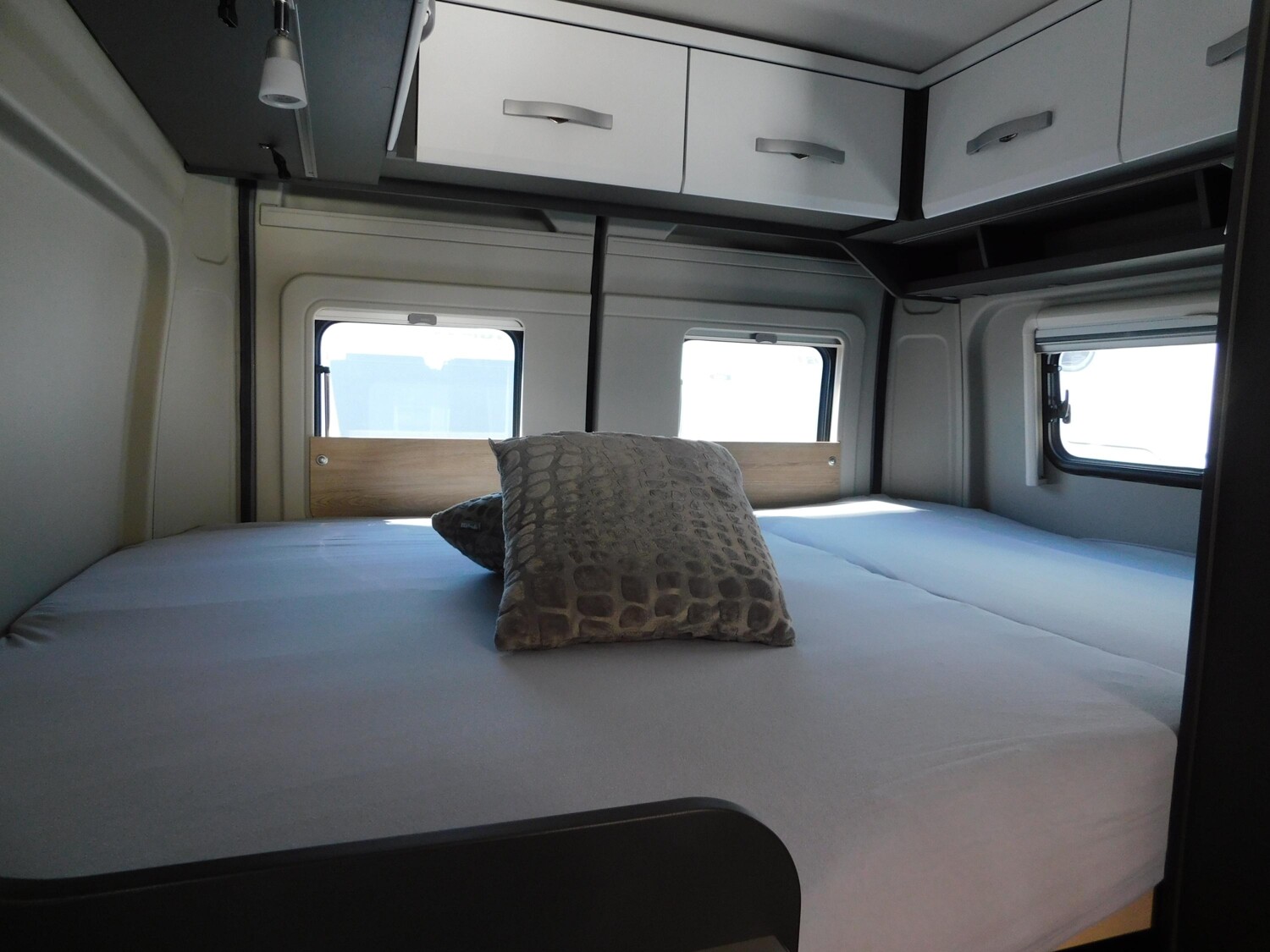 Dethleffs Globetrail 600 DS Combi6D+Schlafdach+Alle Pakete - Bild 5