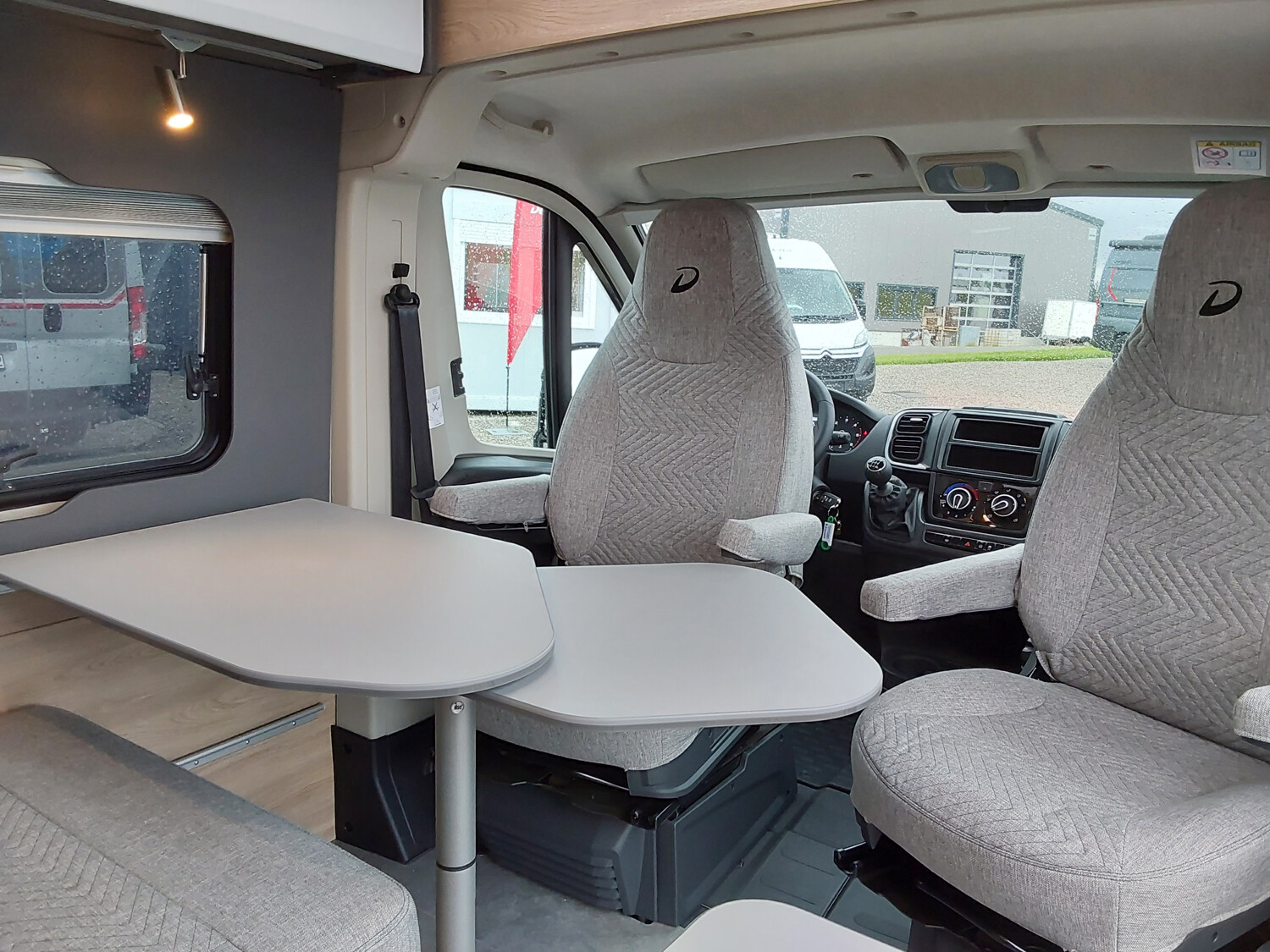 Dethleffs Globetrail Advantage 600 DS Fiat Schwenkbad - Bild 8