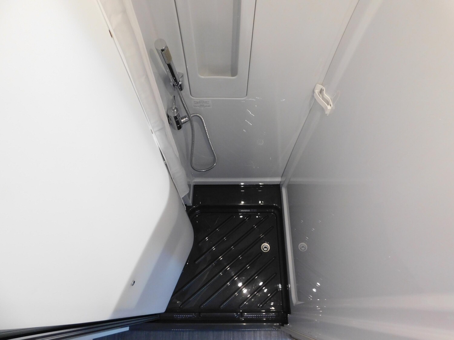 Dethleffs Globetrail 600 DS Fiat Verfügbar ab November 2025 - Dethleffs Reisemobil 2025 - Bild 19 Dethleffs Globetrail 600 DS Fiat Verfügbar ab November 2025 - Bild 19