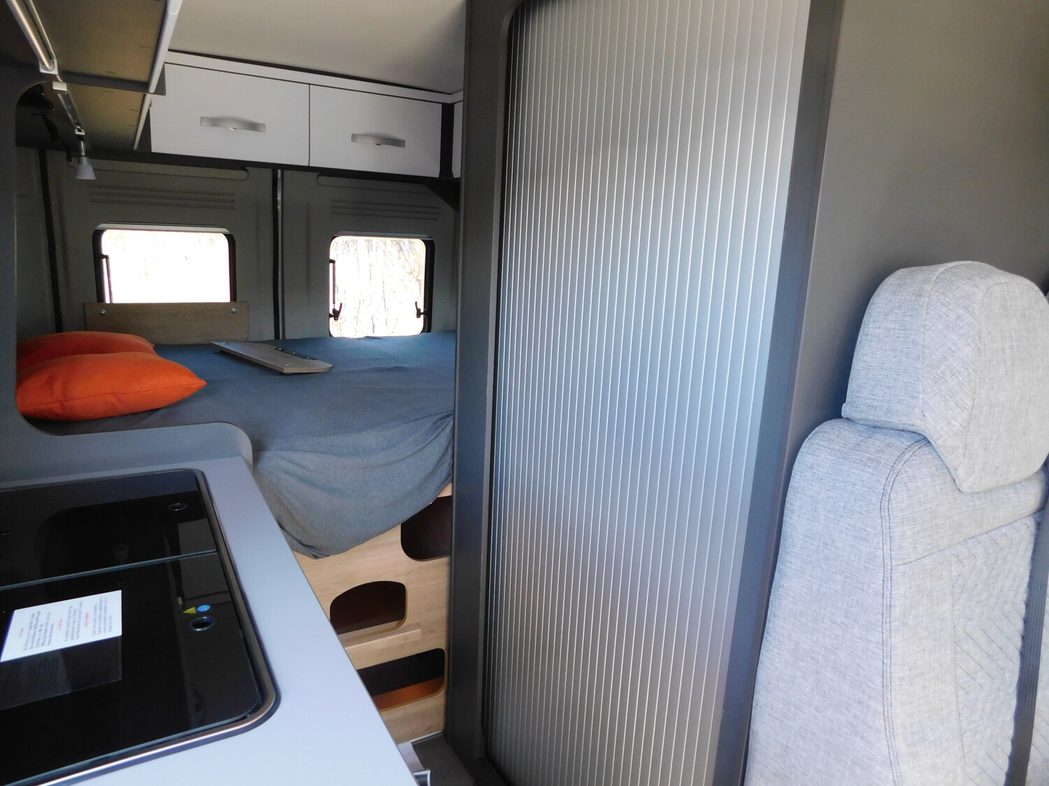 Dethleffs Globetrail 600 DS Fiat Digital-Pkt, Aufstelldach - Bild 12