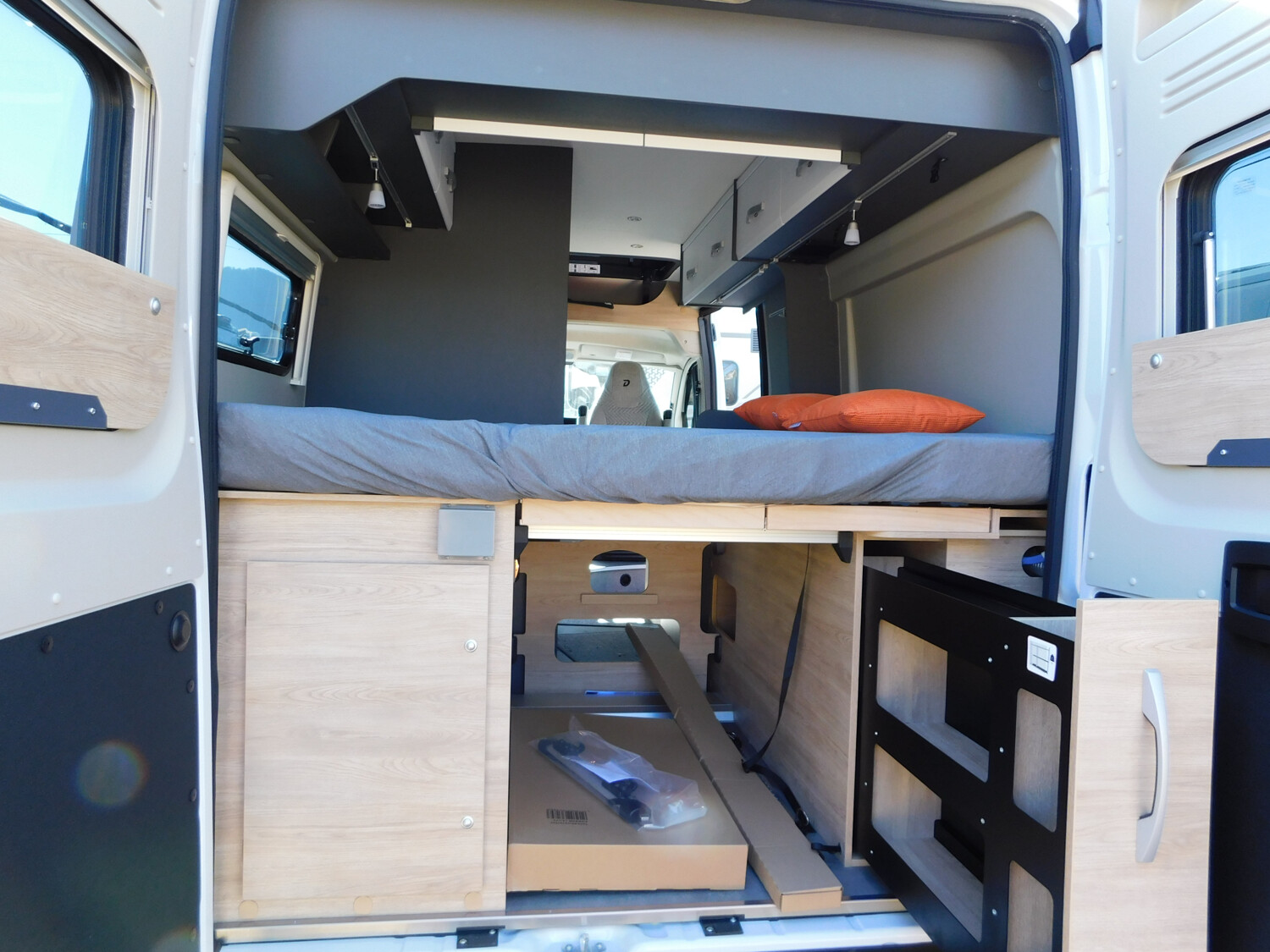 Dethleffs Globetrail 600 DS Fiat Digital-Pkt, Aufstelldach - Bild 15
