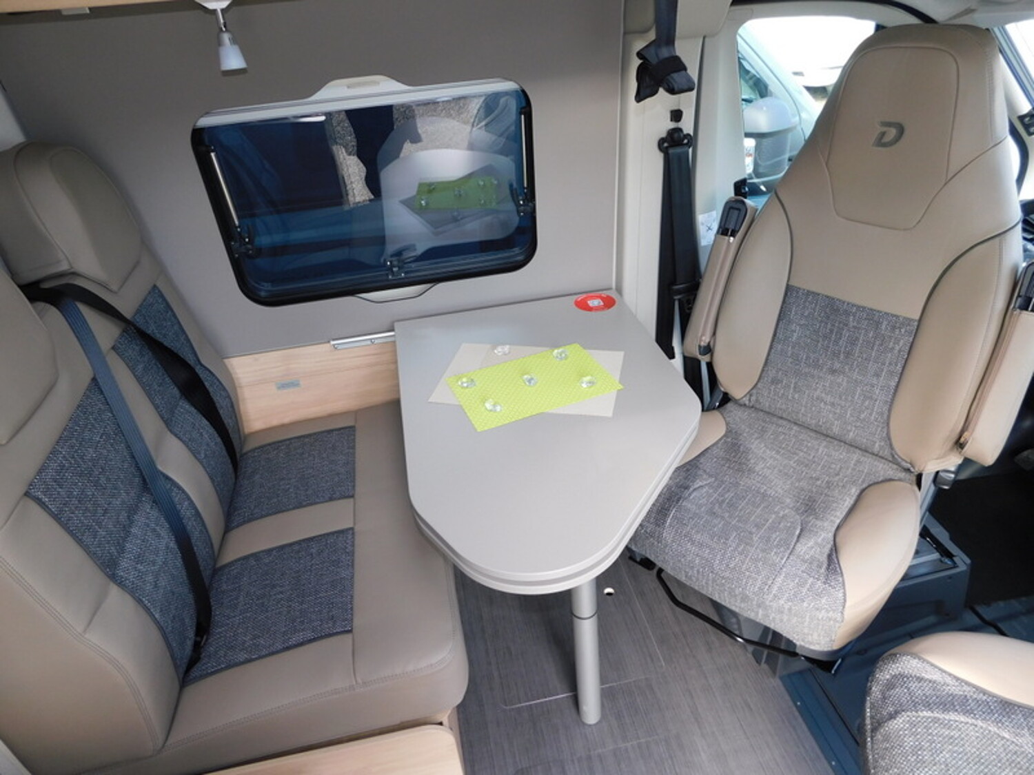 Dethleffs Globetrail 600 DS Fiat Digital-Pkt, Aufstelldach - Bild 4