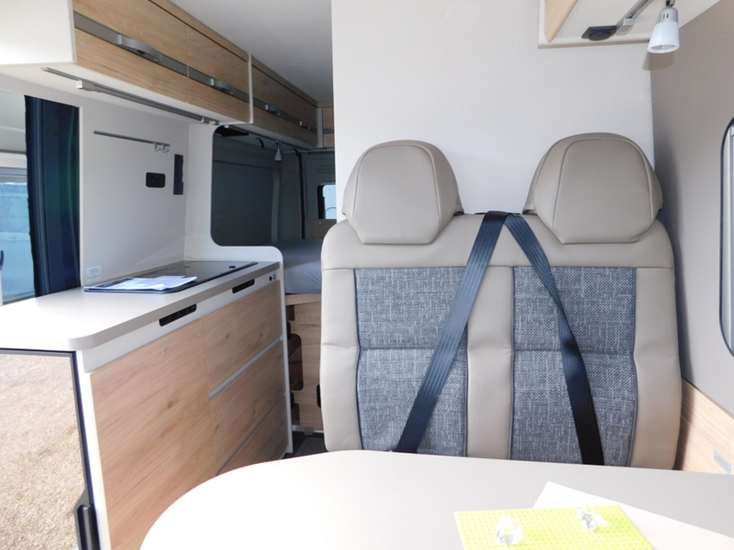 Dethleffs Globetrail 600 DS Fiat Digital-Pkt, Aufstelldach - Bild 6