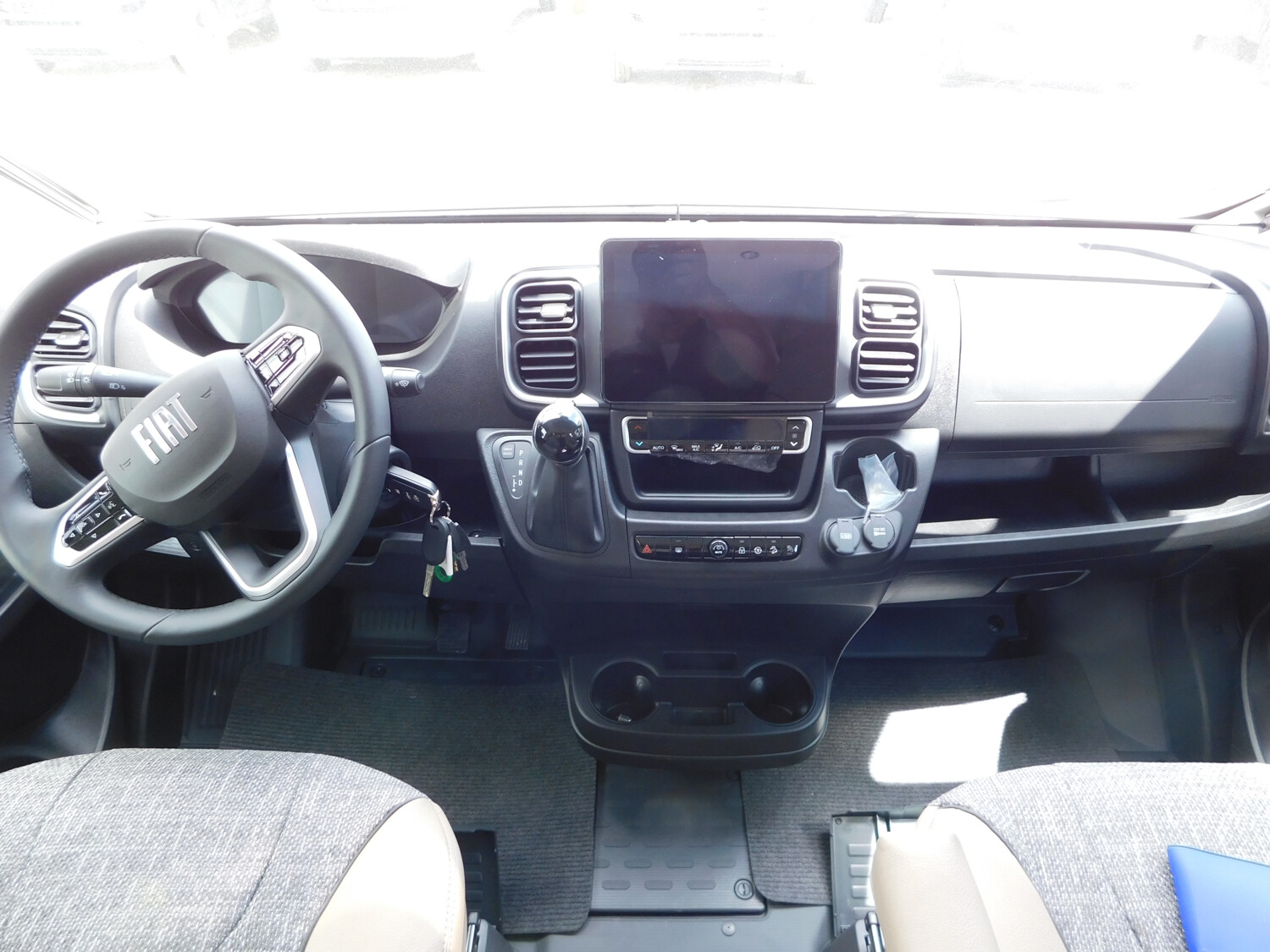 Dethleffs Globetrail 600 DS Fiat Digital-Pkt, Automatik - Bild 7