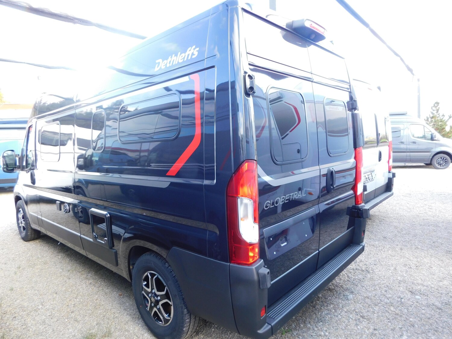 Dethleffs Globetrail 600 DS Fiat Combi6DE + Chassis-Paket - Bild 4