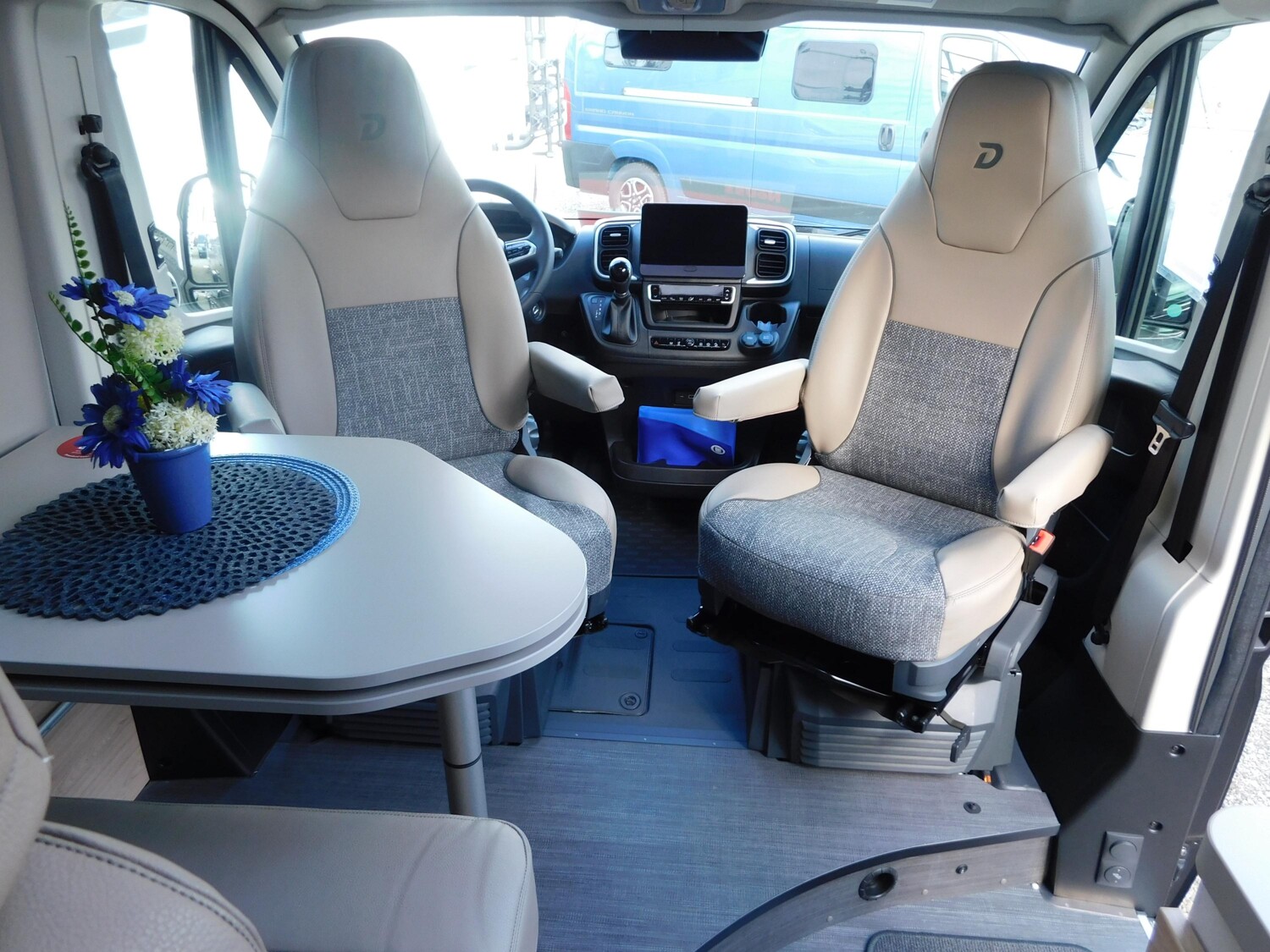 Dethleffs Globetrail 600 DS Fiat Combi6DE + Chassis-Paket - Bild 7