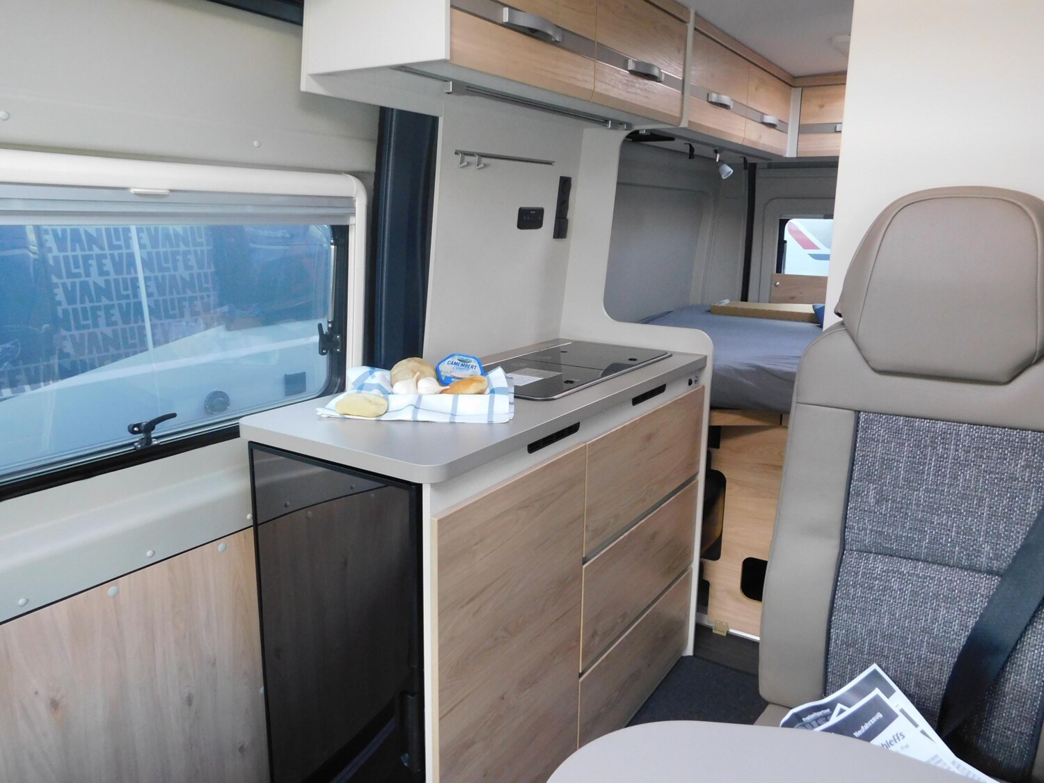 Dethleffs Globetrail 600 DS Fiat Combi6DE + Chassis-Paket - Bild 8