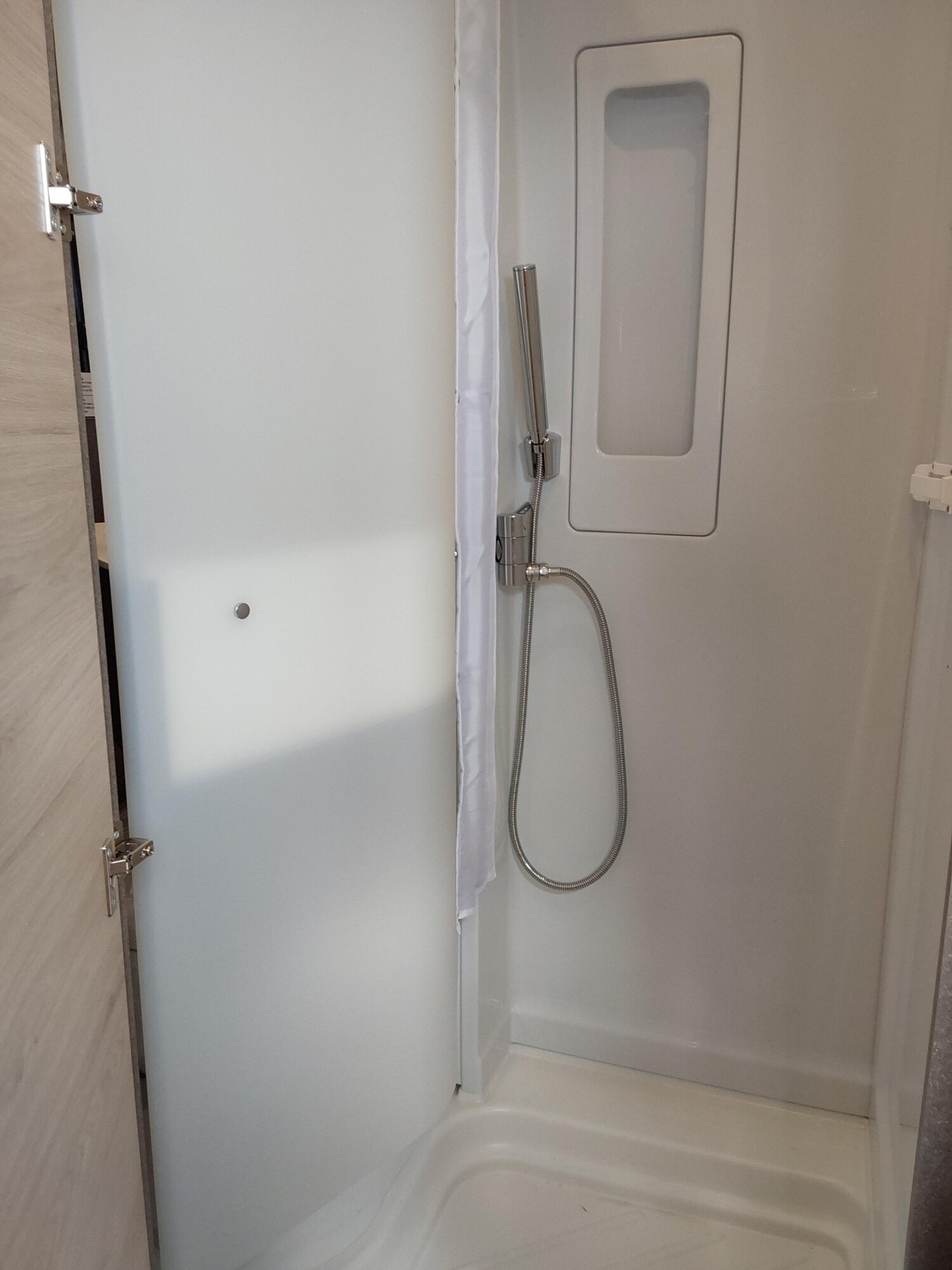 Dethleffs Globetrail Active 600 DS Fiat Schlafach+Markise - Bild 11