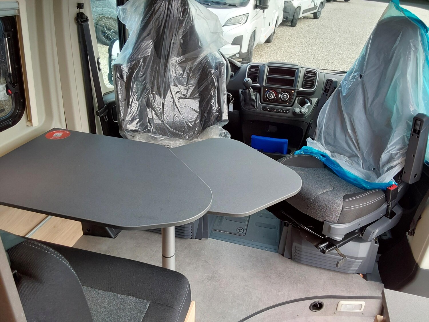 Dethleffs Globetrail Active 600 DS Fiat Schlafach+Markise - Bild 12