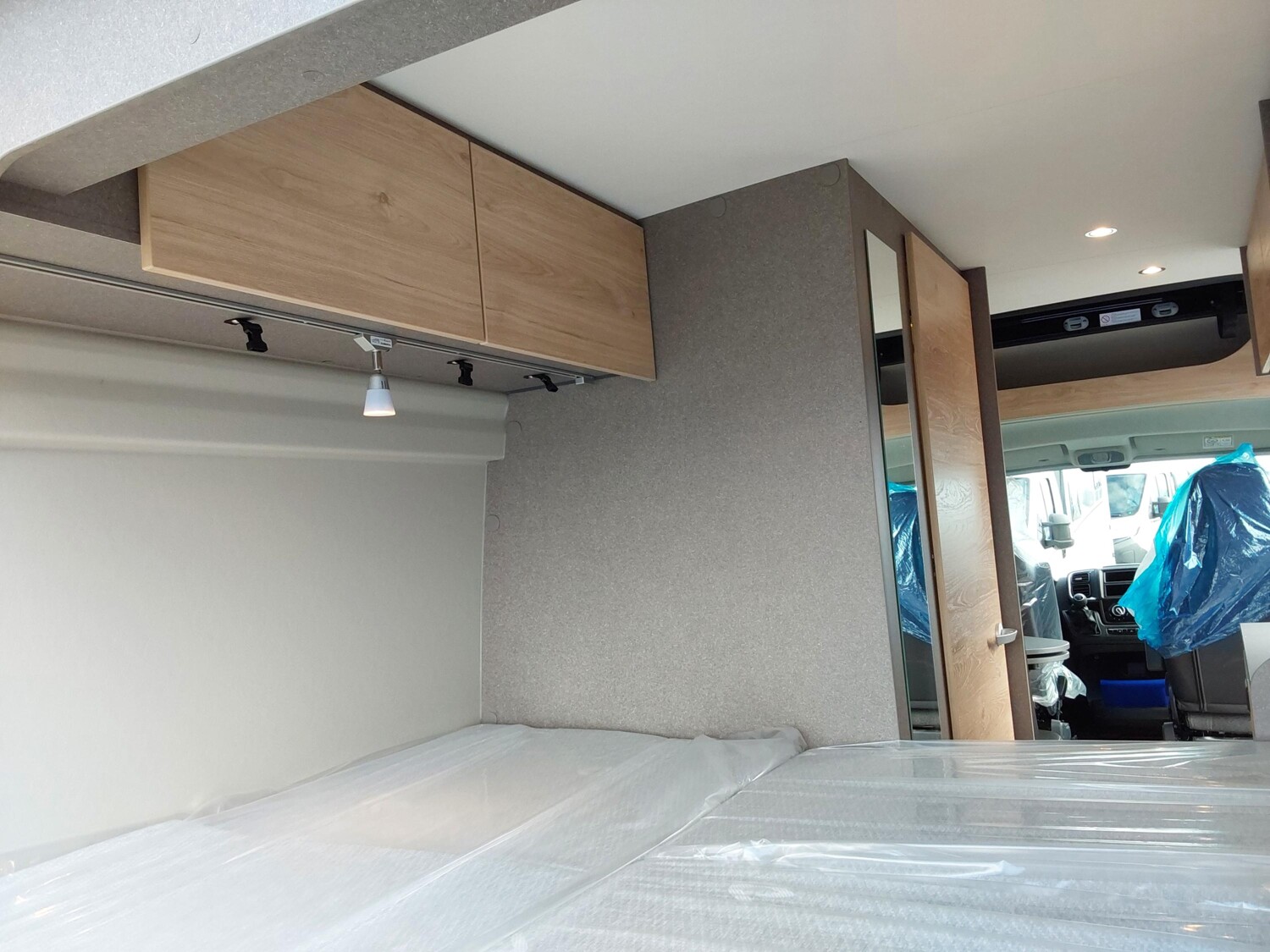 Dethleffs Globetrail Active 600 DS Fiat Schlafach+Markise - Bild 7