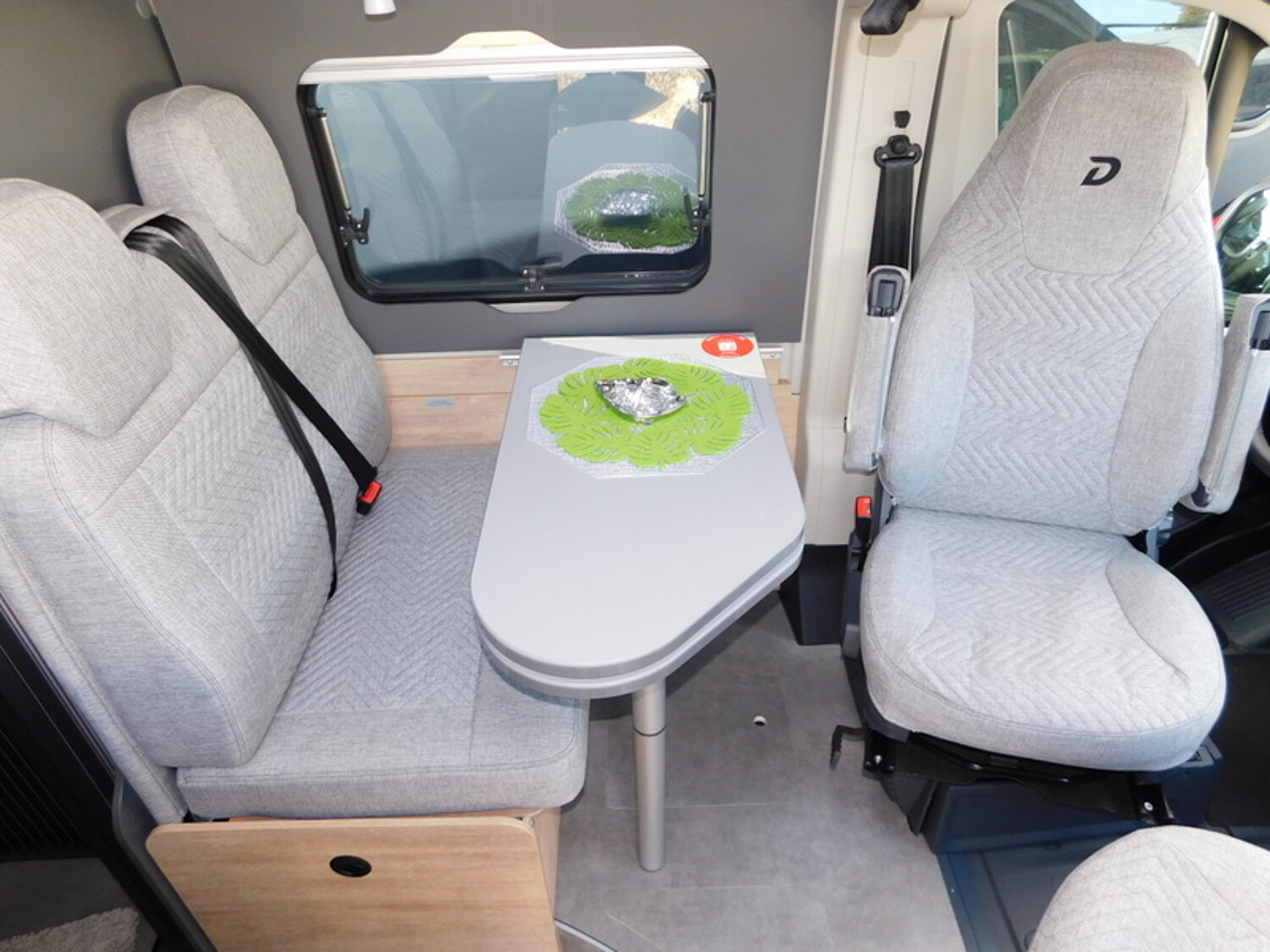 Dethleffs Globetrail 600 ER Fiat 8G-Automatik,Aufstelldach - Bild 6