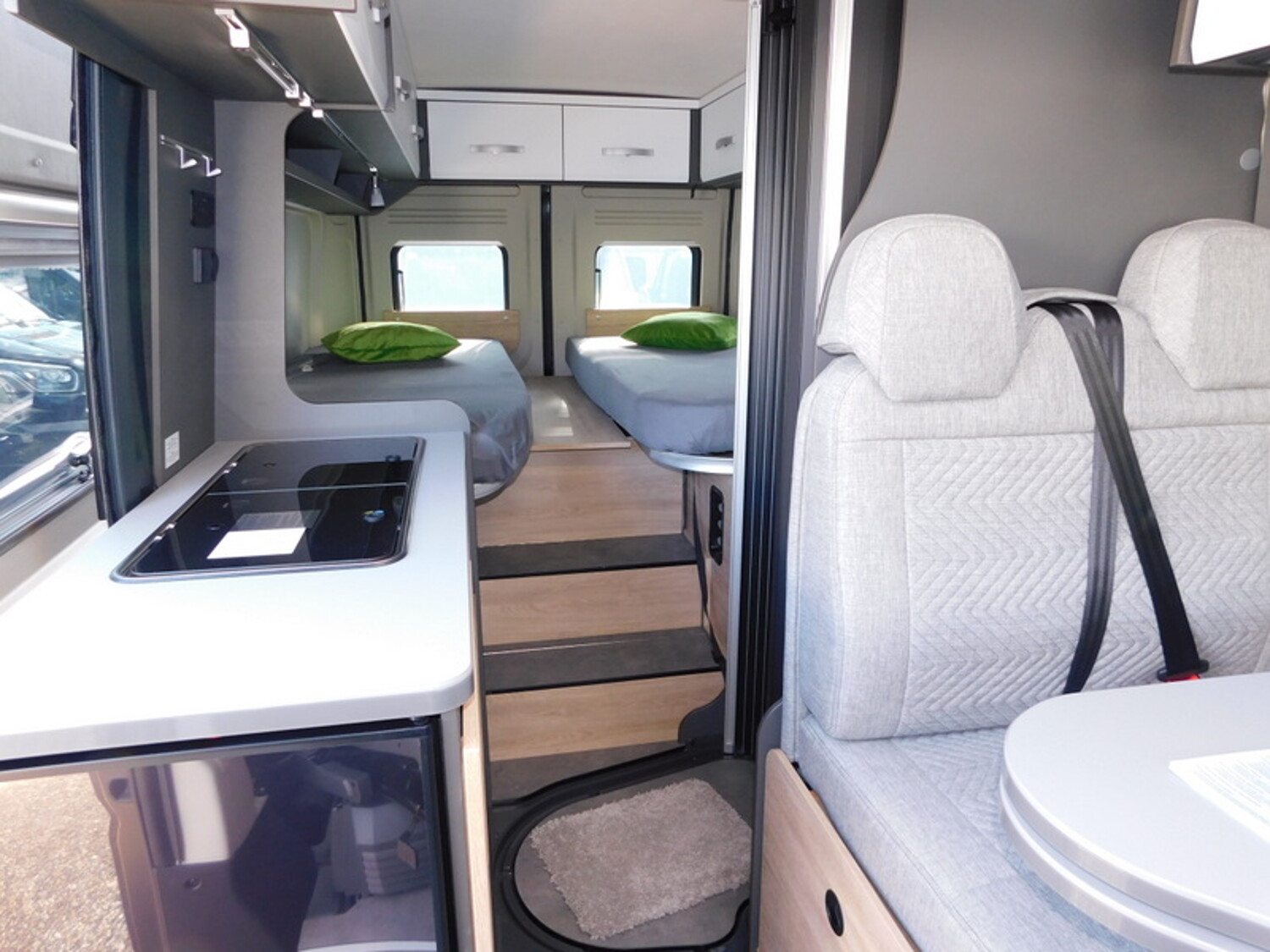 Dethleffs Globetrail 600 ER Fiat 8G-Automatik,Aufstelldach - Bild 7