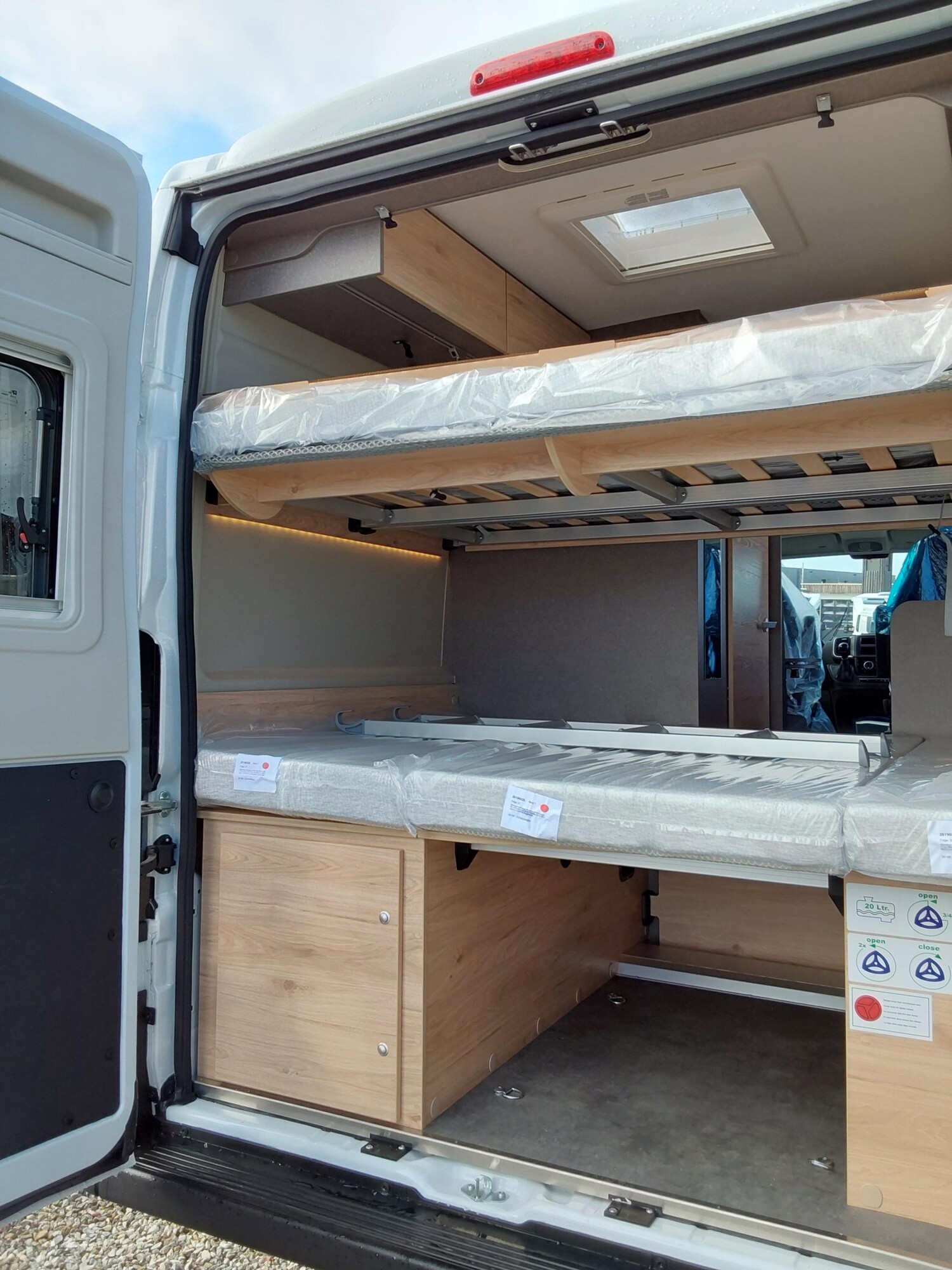 Dethleffs Globetrail Active 600 KS 8G-Autom. + Zuziehhilfe - Bild 6