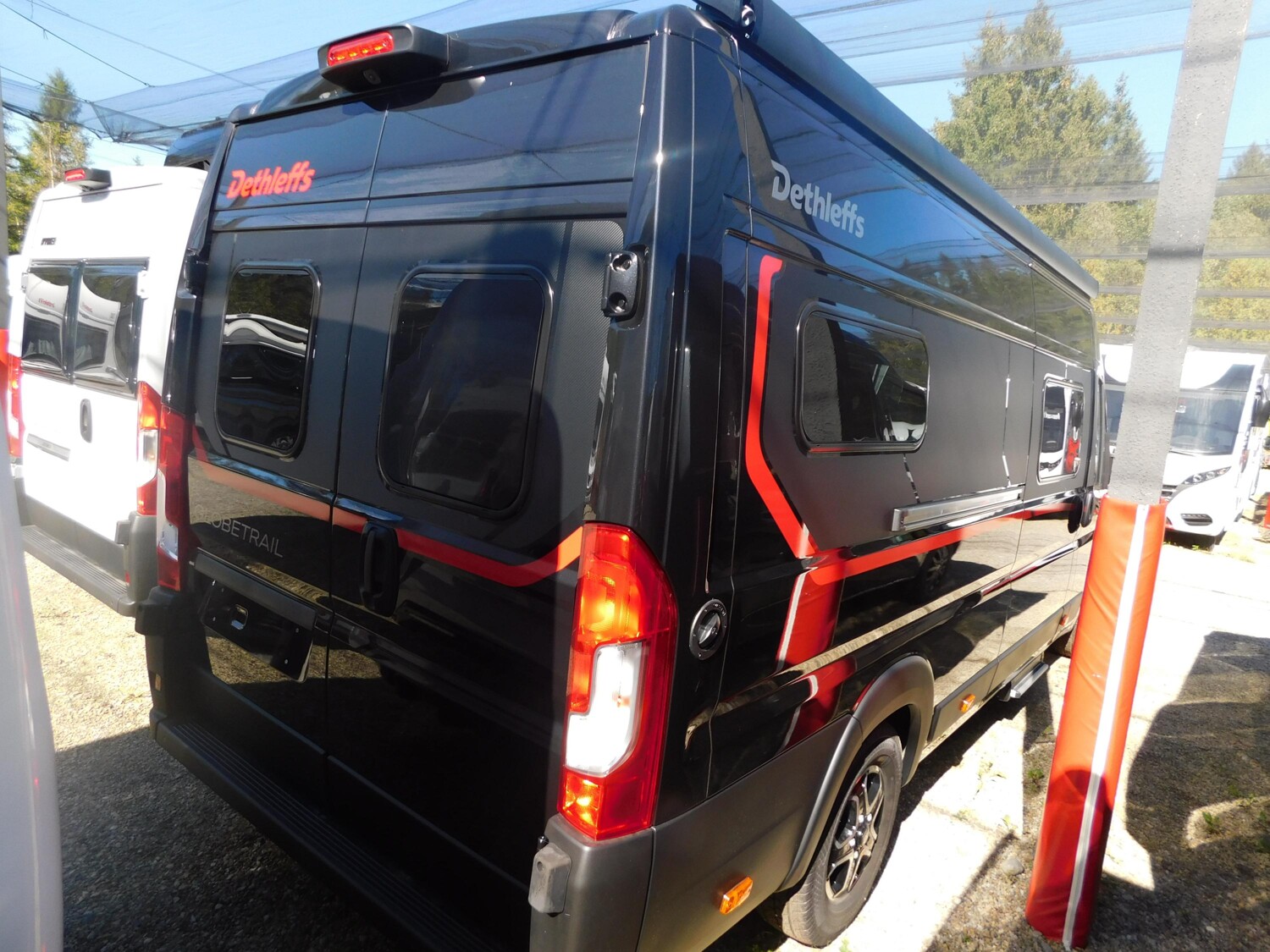 Dethleffs Globetrail 640 EK Fiat Combi 6D, Zuziehhilfe - Bild 5