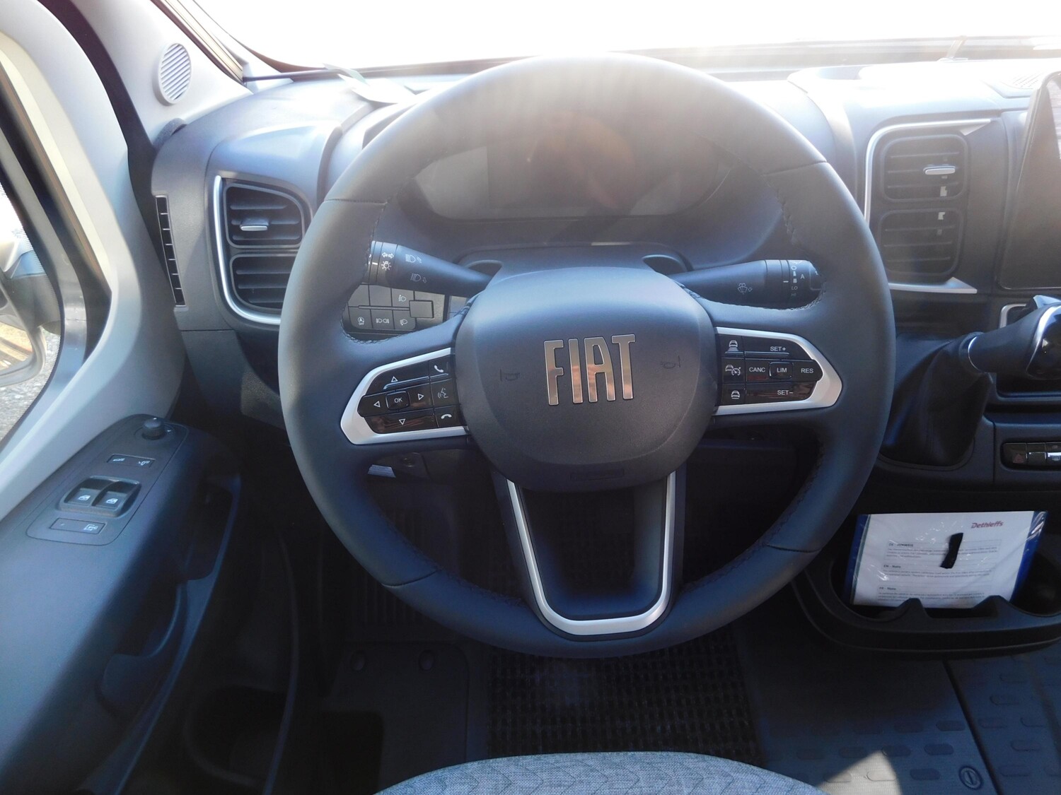 Dethleffs Globetrail 640 EK Fiat Combi 6D, Zuziehhilfe - Bild 6