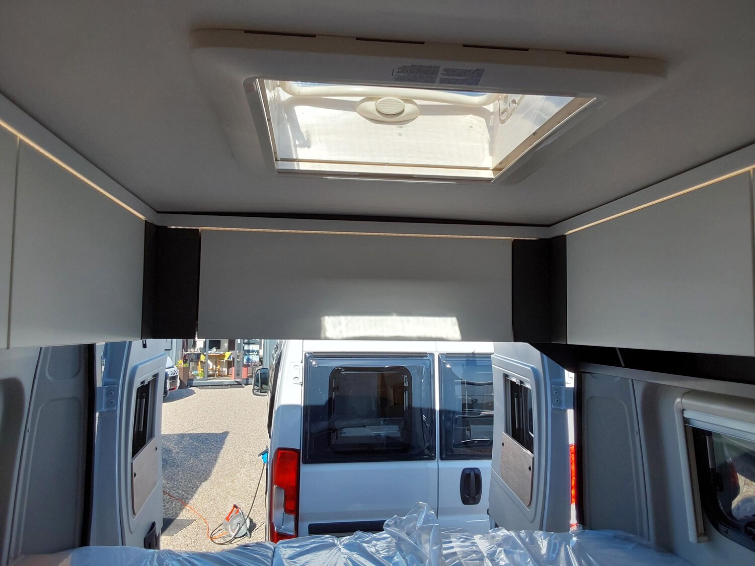 Dethleffs Globetrail 640 ER Fiat Raumbad, top Ausstattung - Bild 14