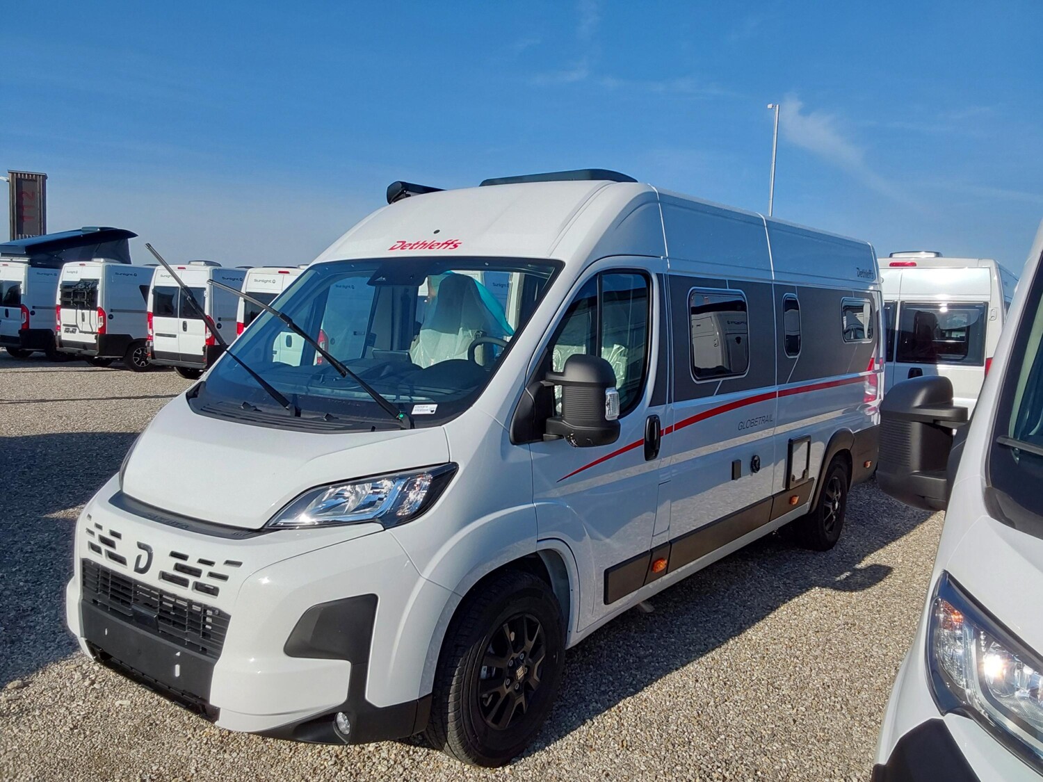 Dethleffs Globetrail 640 ER Fiat Raumbad, top Ausstattung - Bild 3