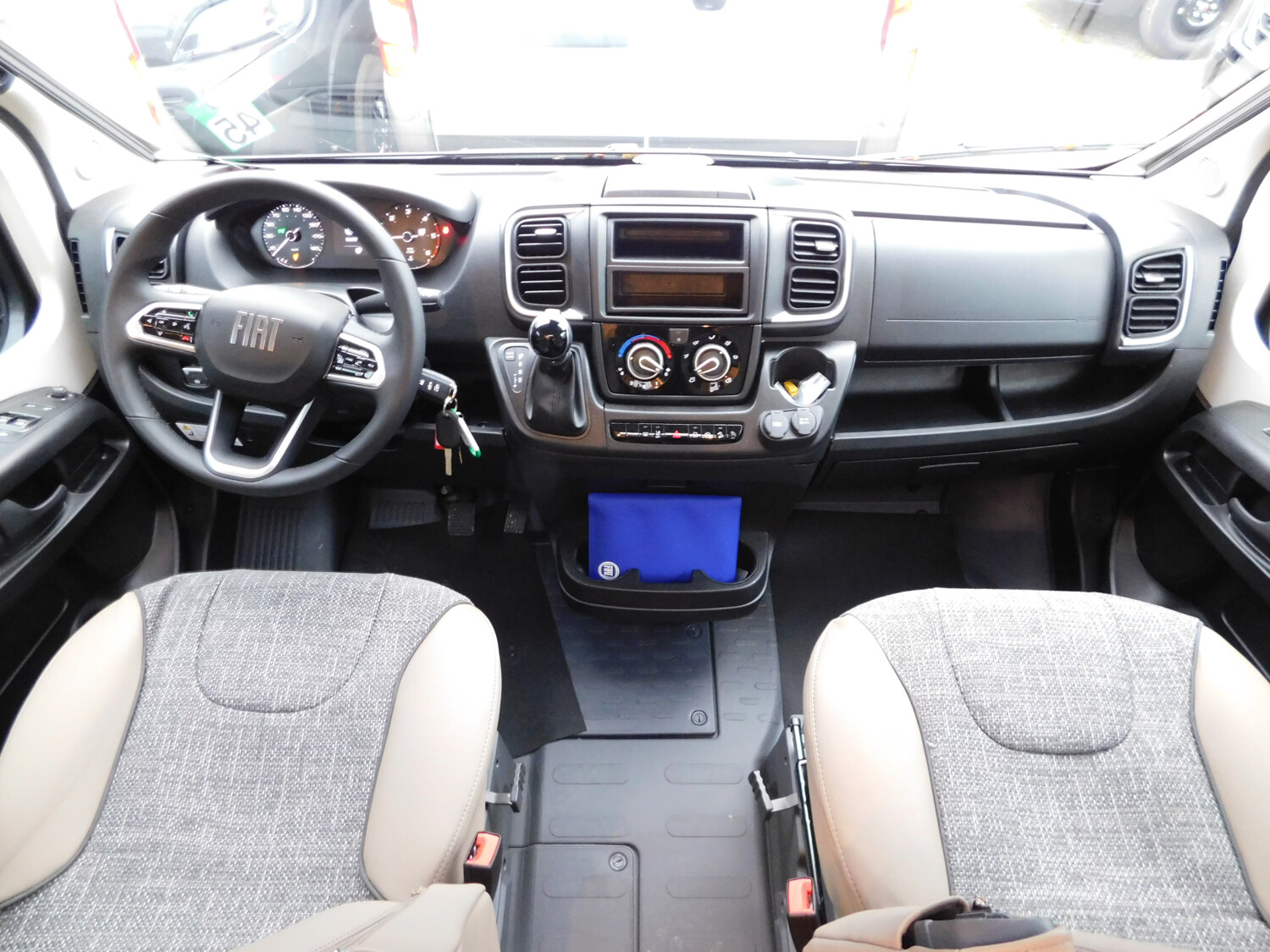 Dethleffs Globetrail 640 ES Combi 6D, AWT iso+beheizt - Bild 5