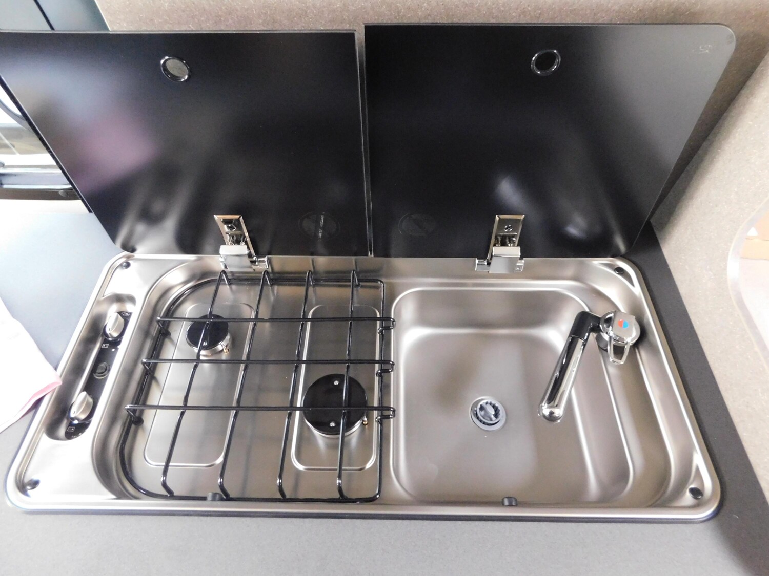 Dethleffs Globetrail Active 640 ES Navi+Kamera+Markise+AHK - Bild 11