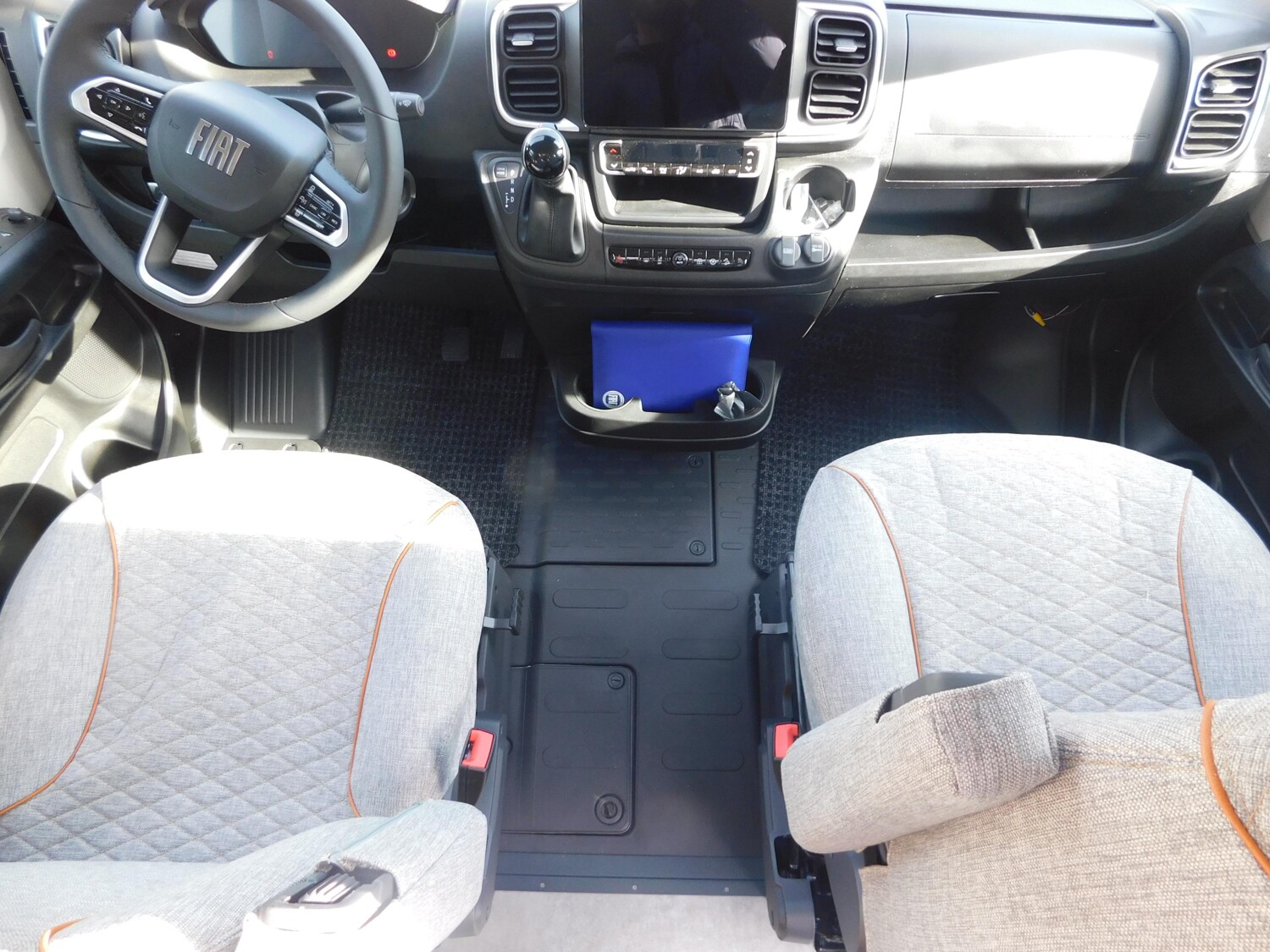 Dethleffs Globetrail 75K 640 ES 8G-Automatik, Combi 6DE - Bild 17