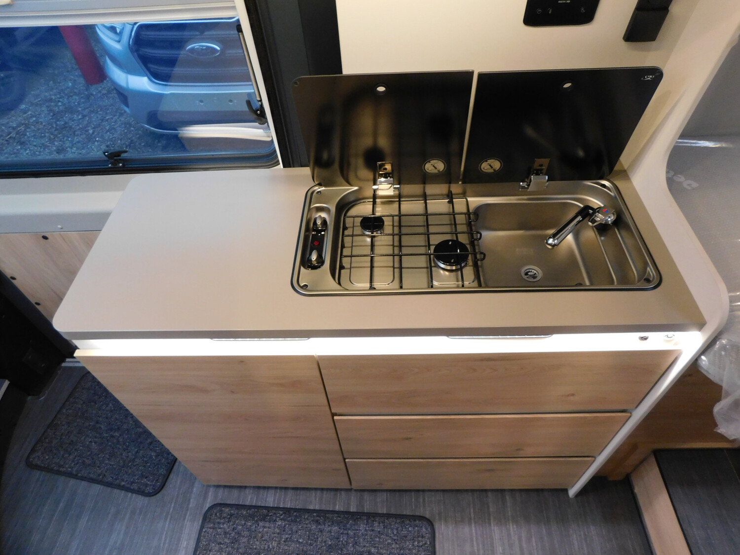 Dethleffs Globetrail Advantage 640 ES Fiat Skyroof,Combi6D - Bild 11
